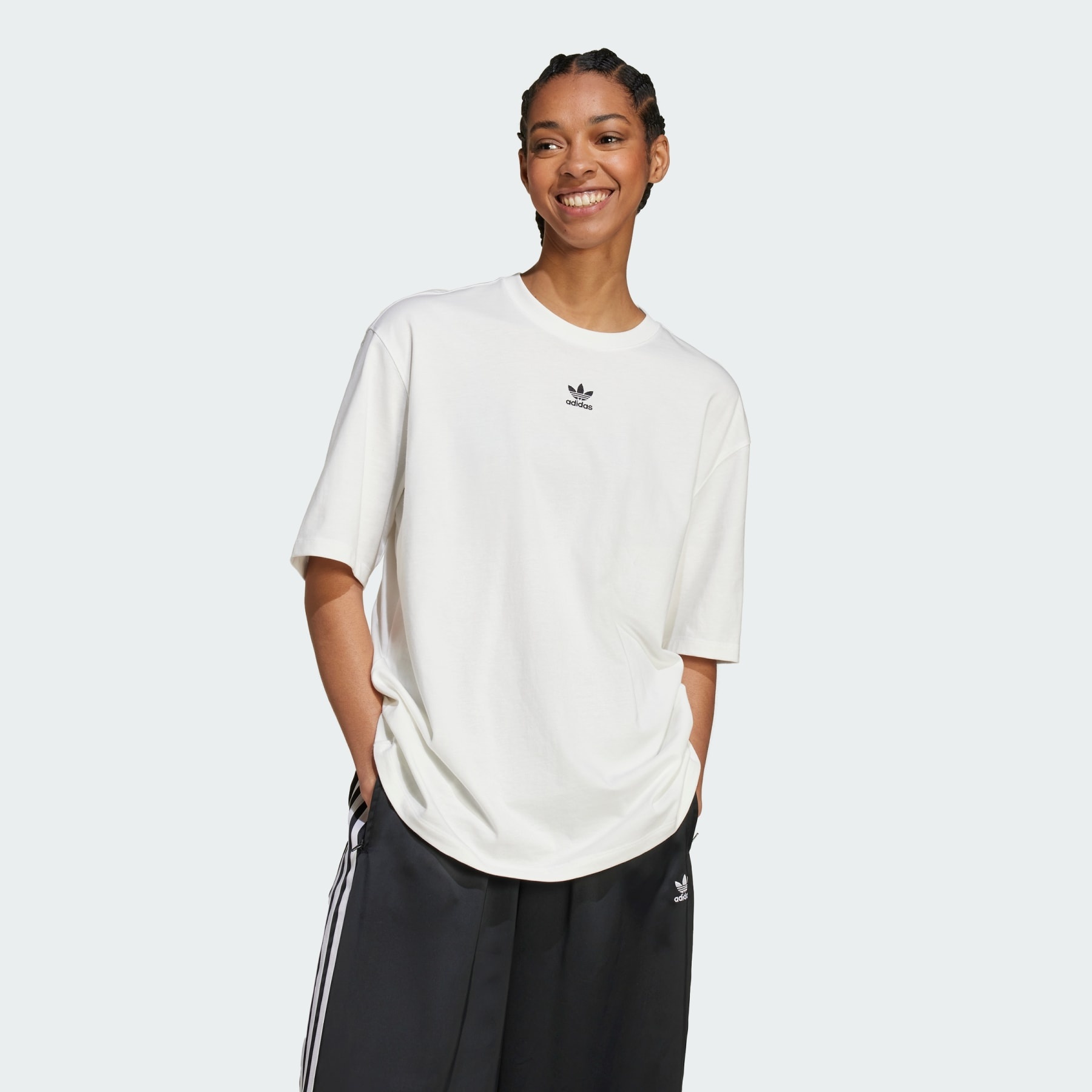 Essentials Boyfriend Tee - 2