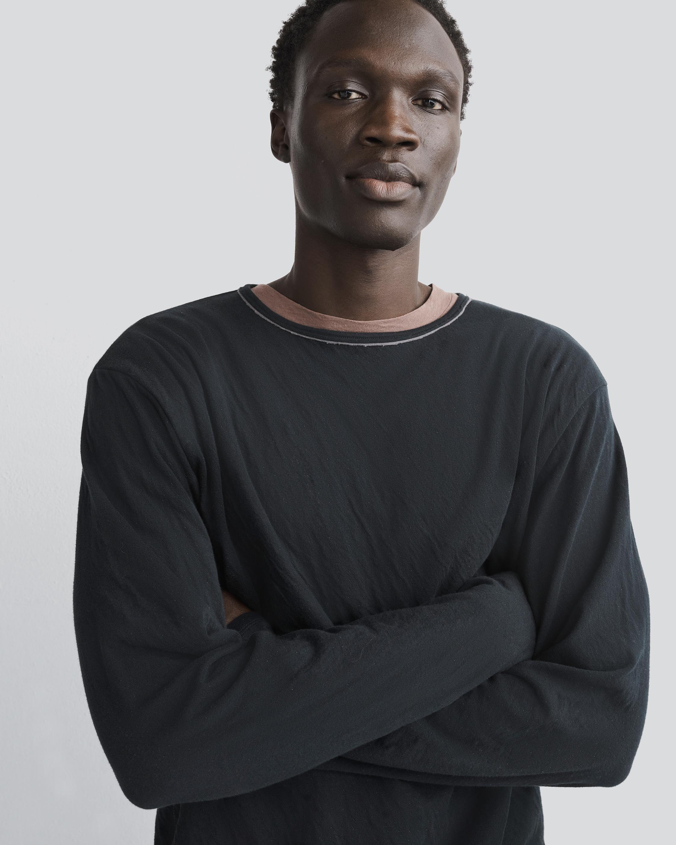 Kerwin Double Jersey Long Sleeve
Relaxed Fit - 2