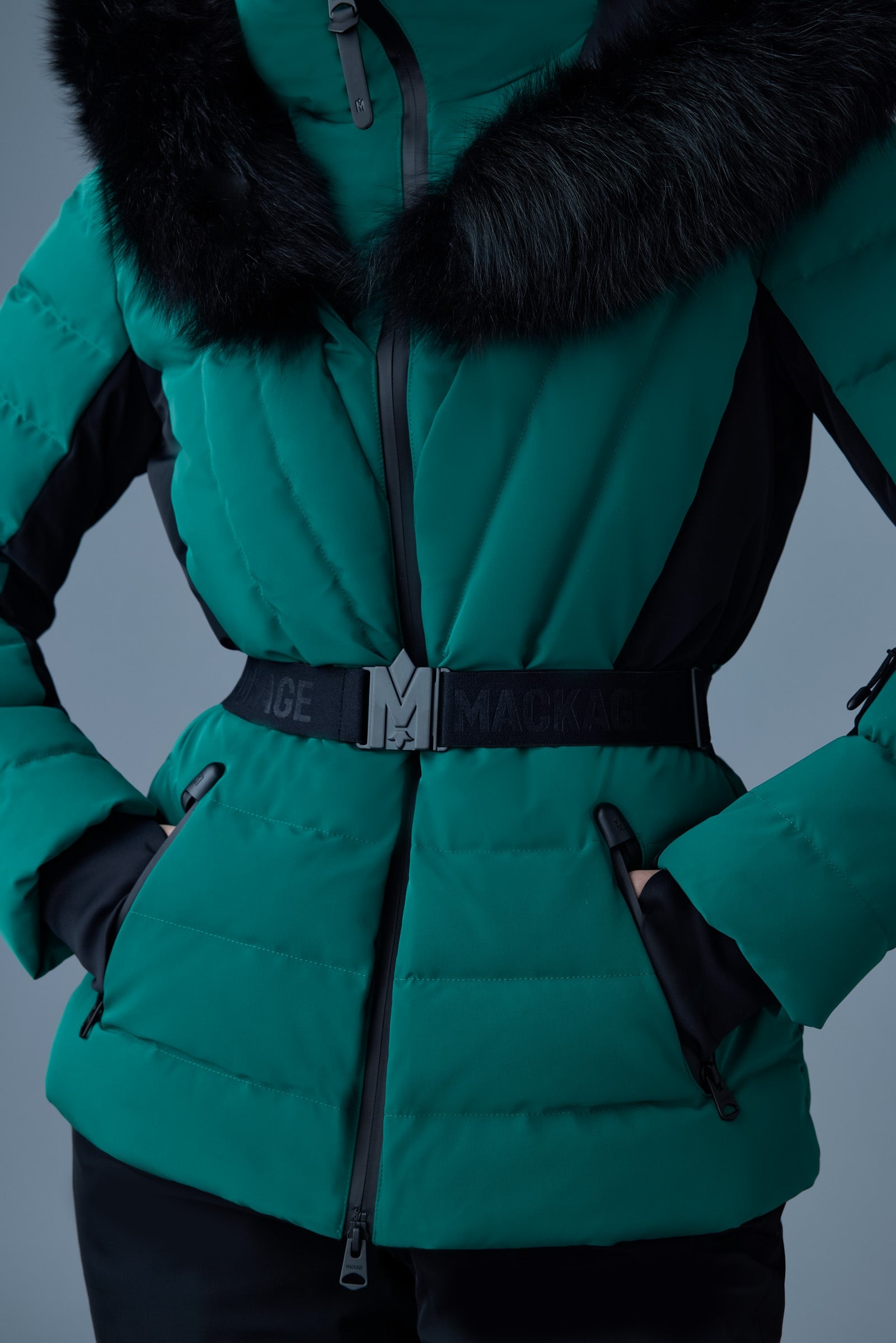 ELITA Down ski jacket with removable blue fox fur trim - 5