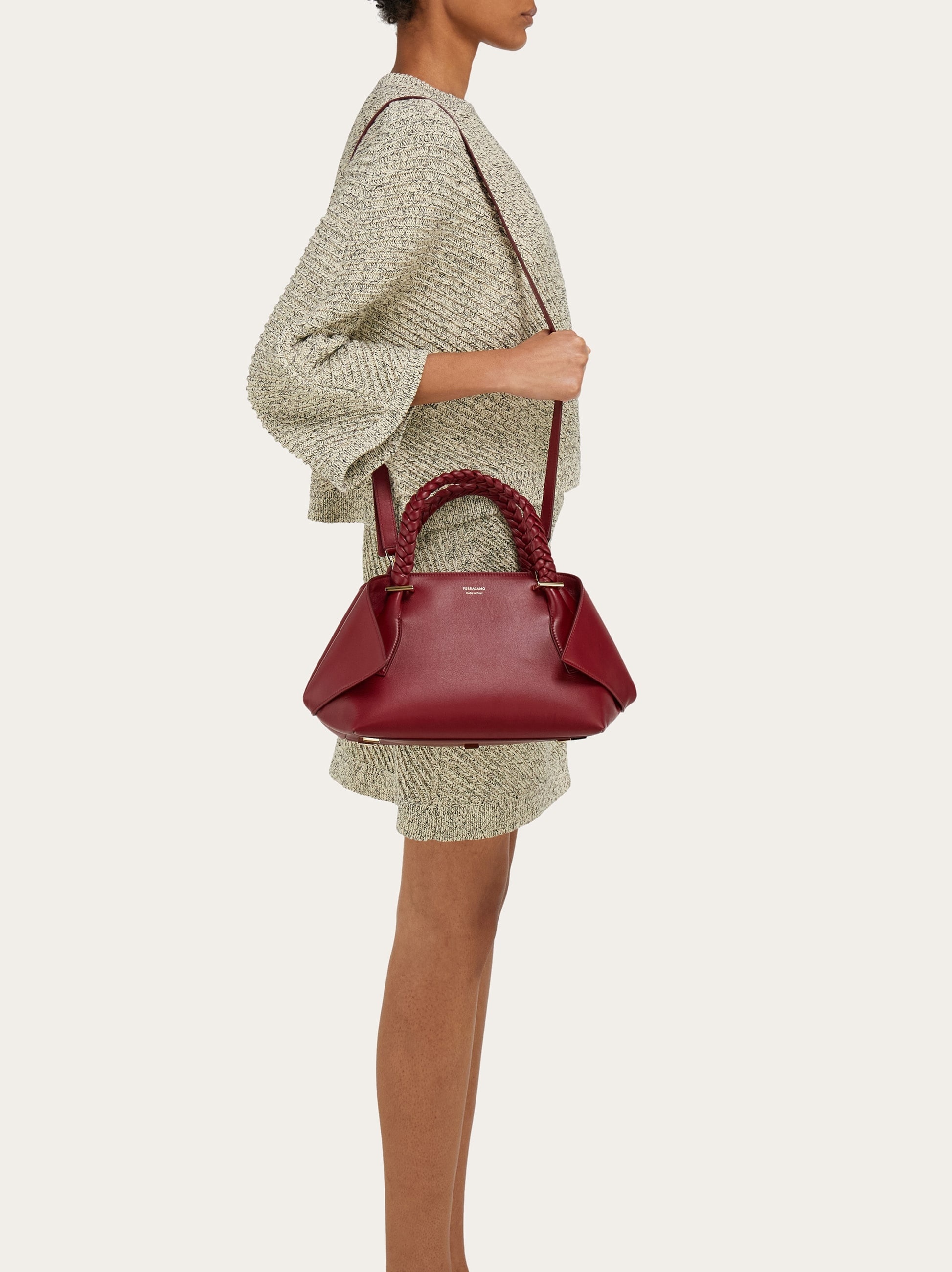 Handbag (M) - 3