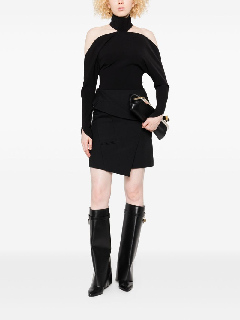 courrèges cold-shoulder top outlook