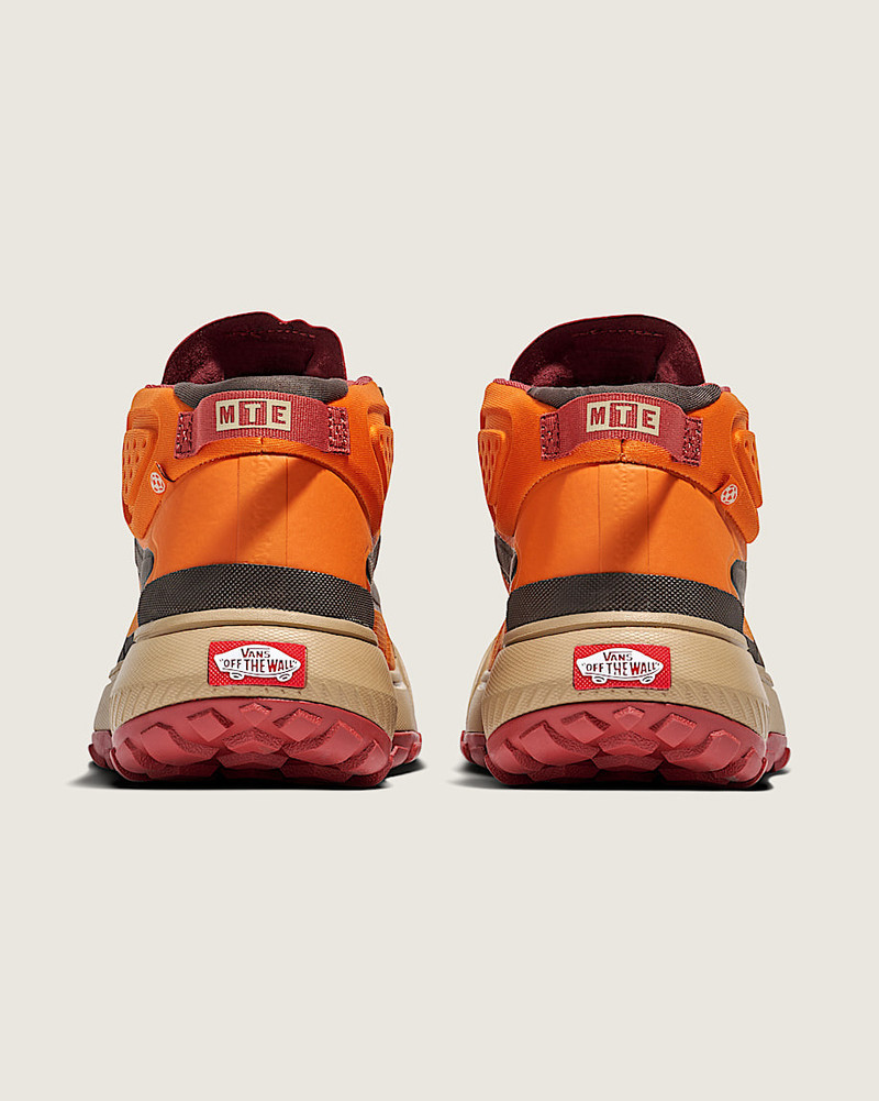 Crosspath Mid Shoe 4