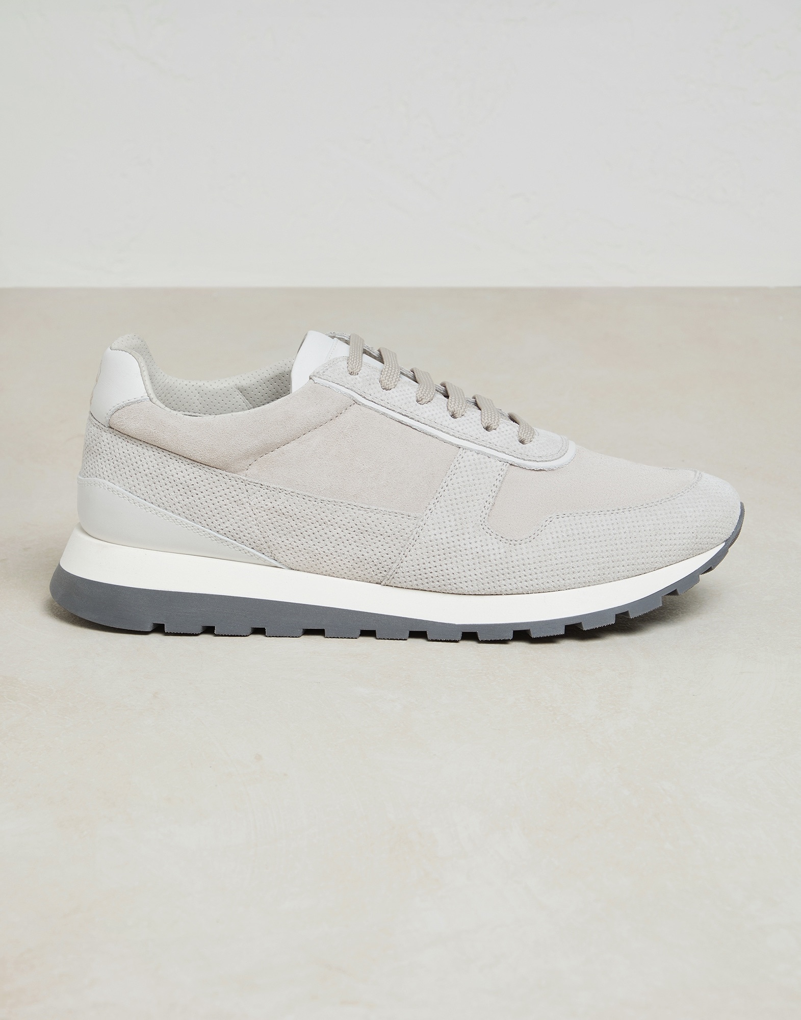 Punched and washed suede runners - 1