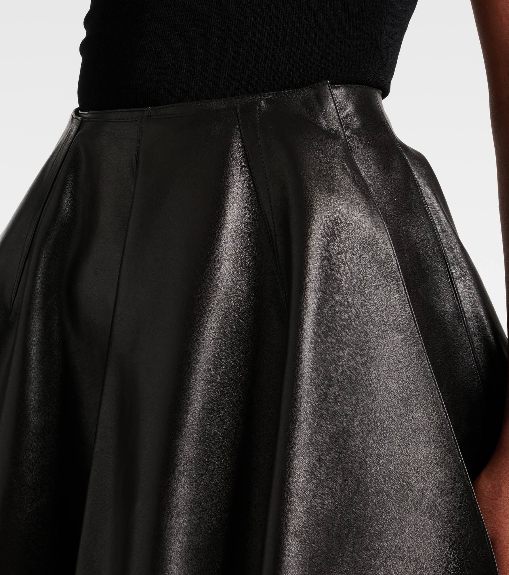 Asymmetric leather miniskirt - 4