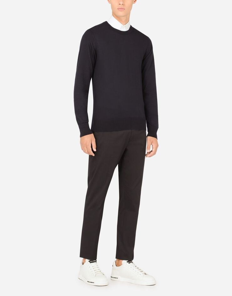 Crewneck sweater in cashmere - 6