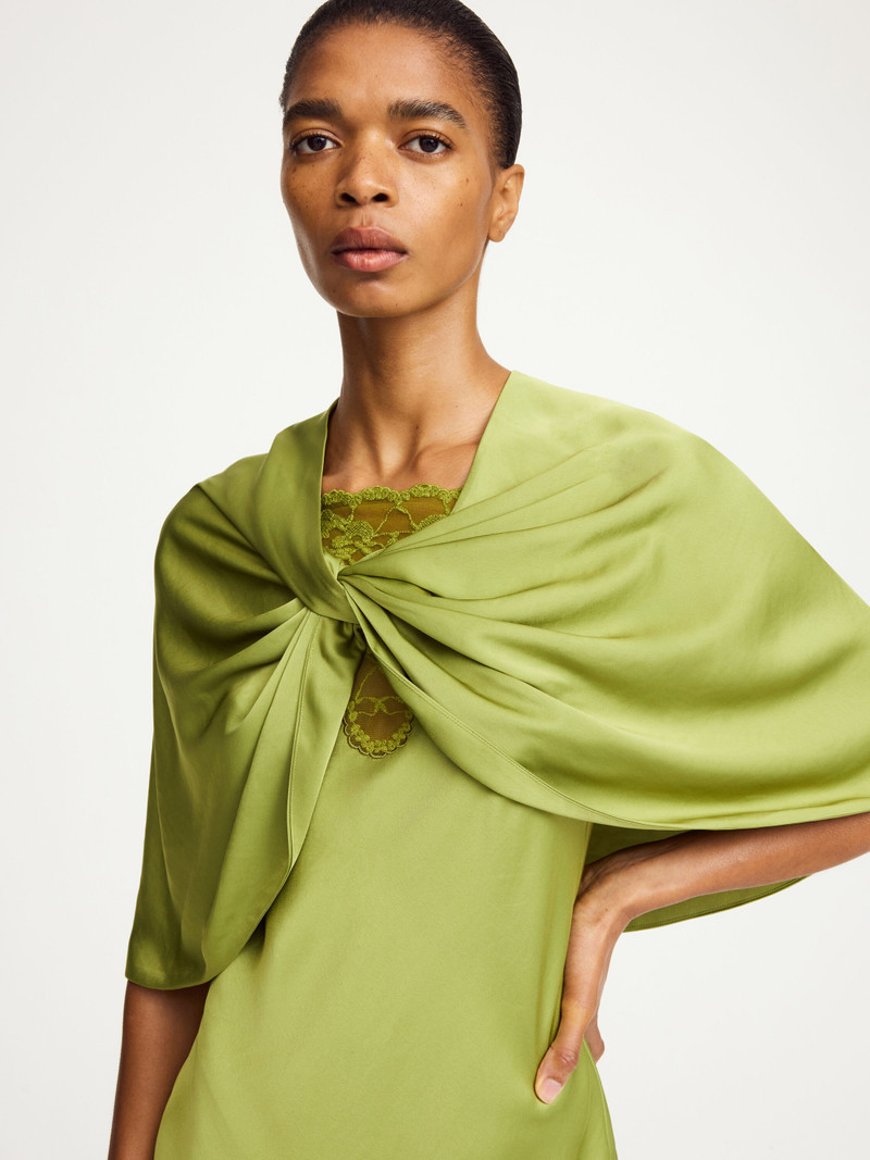 BY MALENE BIRGER Pinlos cape outlook