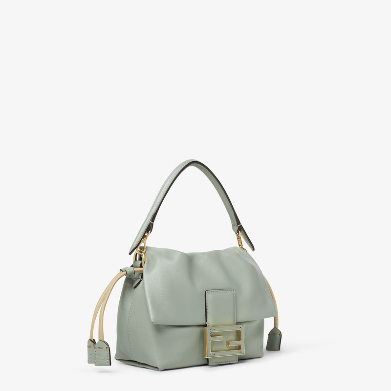 FENDI Mamma Baguette Small outlook