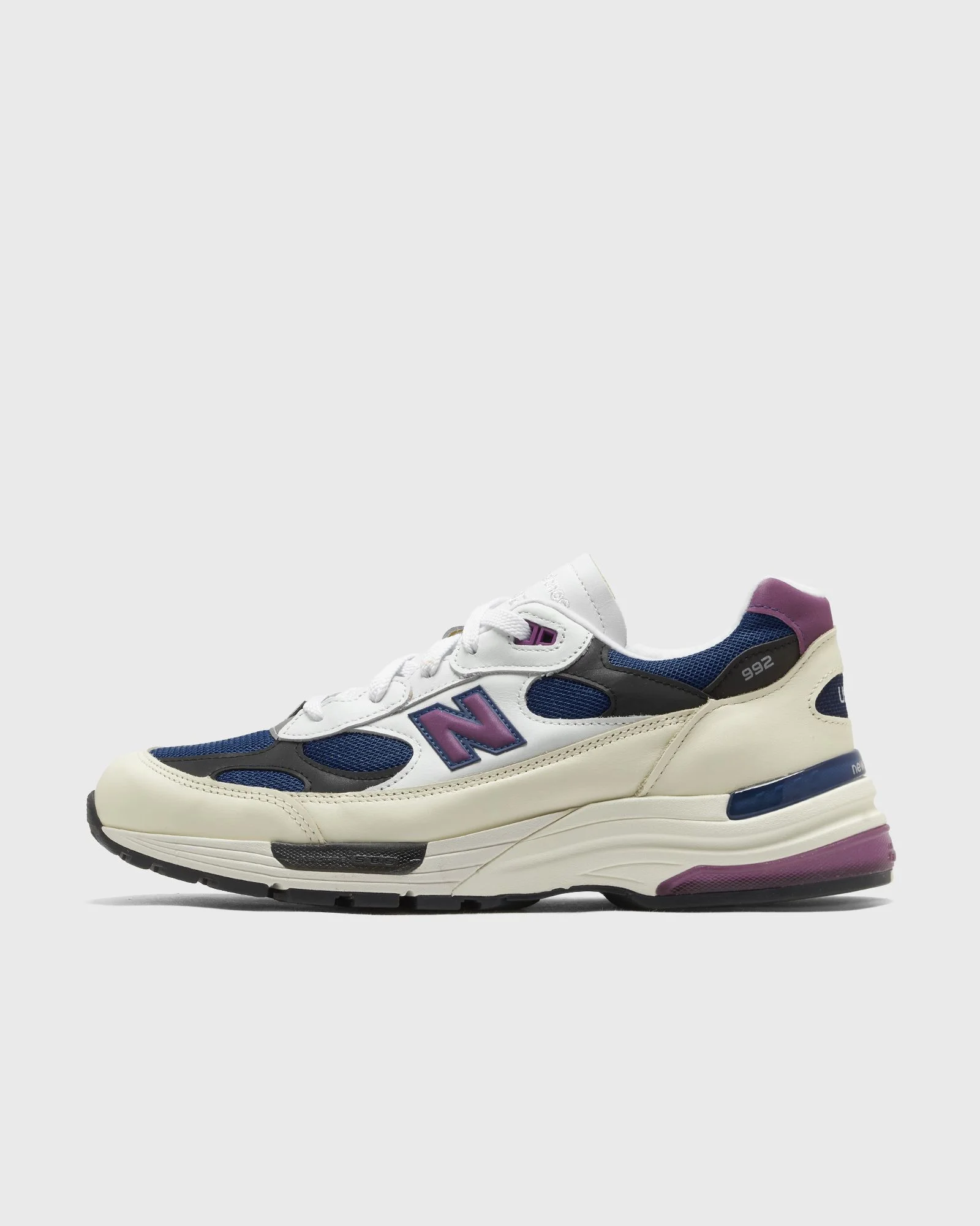 992 - 1