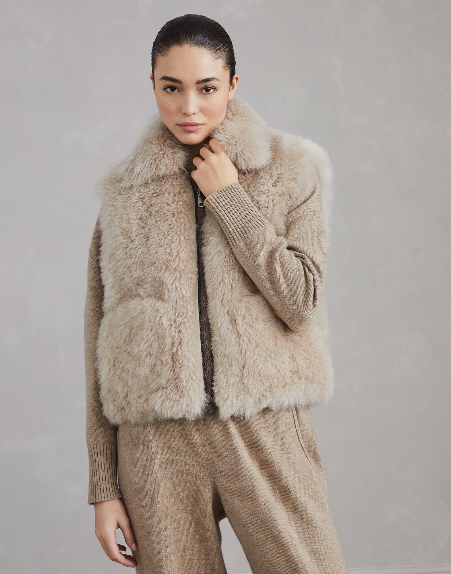 Plush cashmere shearling reversible vest with shiny trims - 1