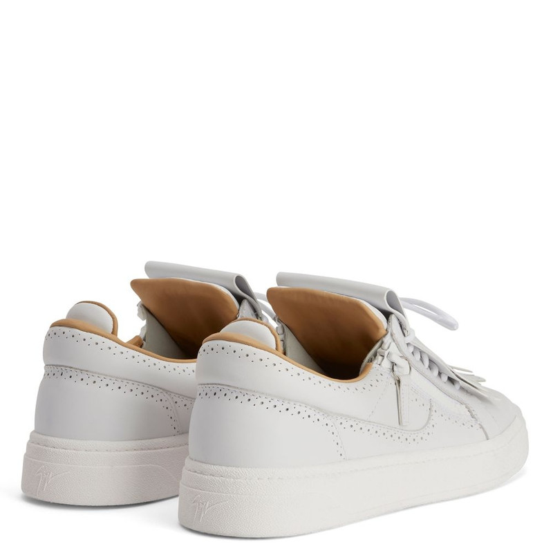 Giuseppe Zanotti Gz94 outlook