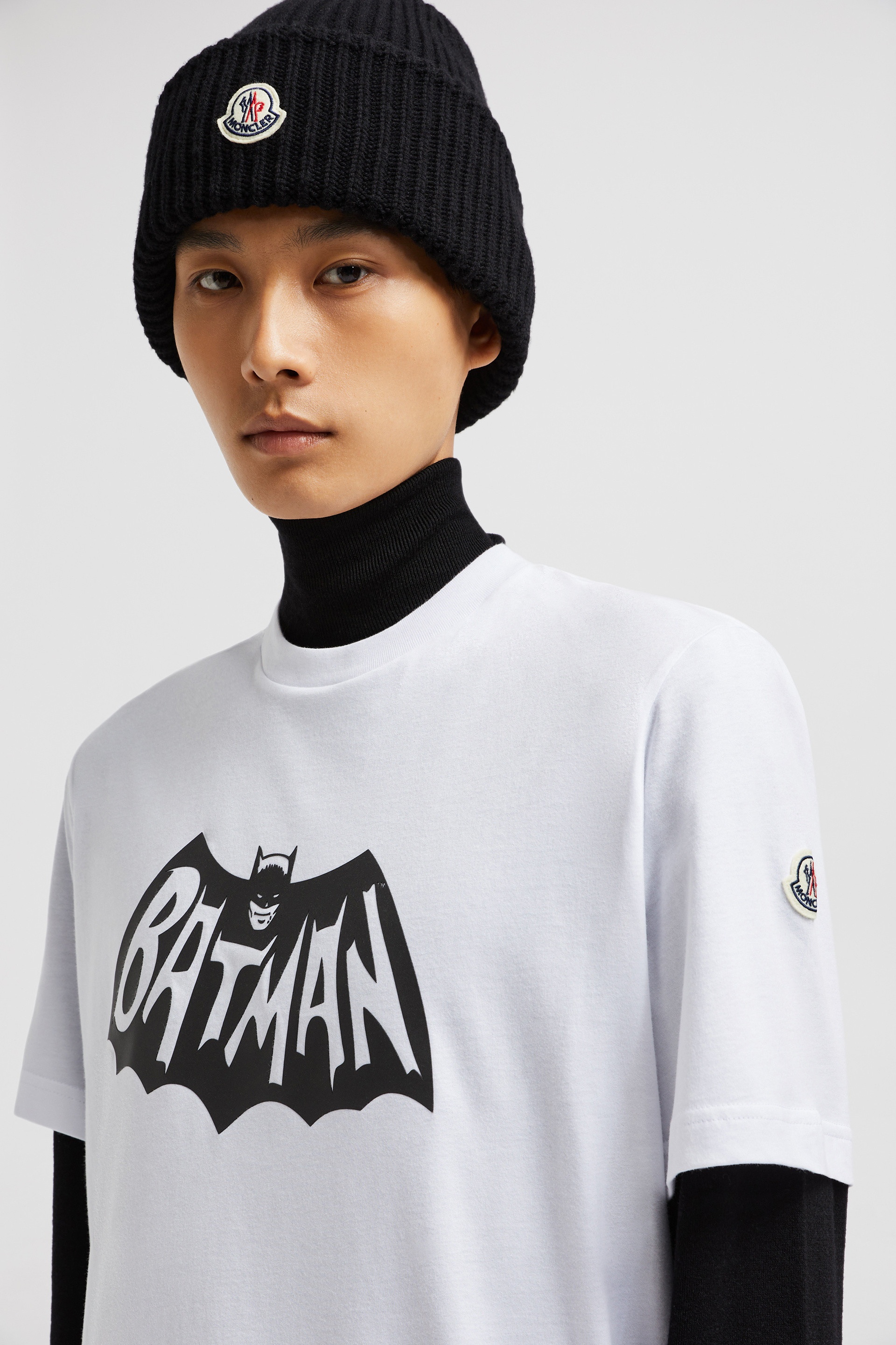 【MONCLER】Tシャツ コットンジャージ素材 Batmanロゴ MONCLER☆関税込☆Batman コットンジャージーTシャツ