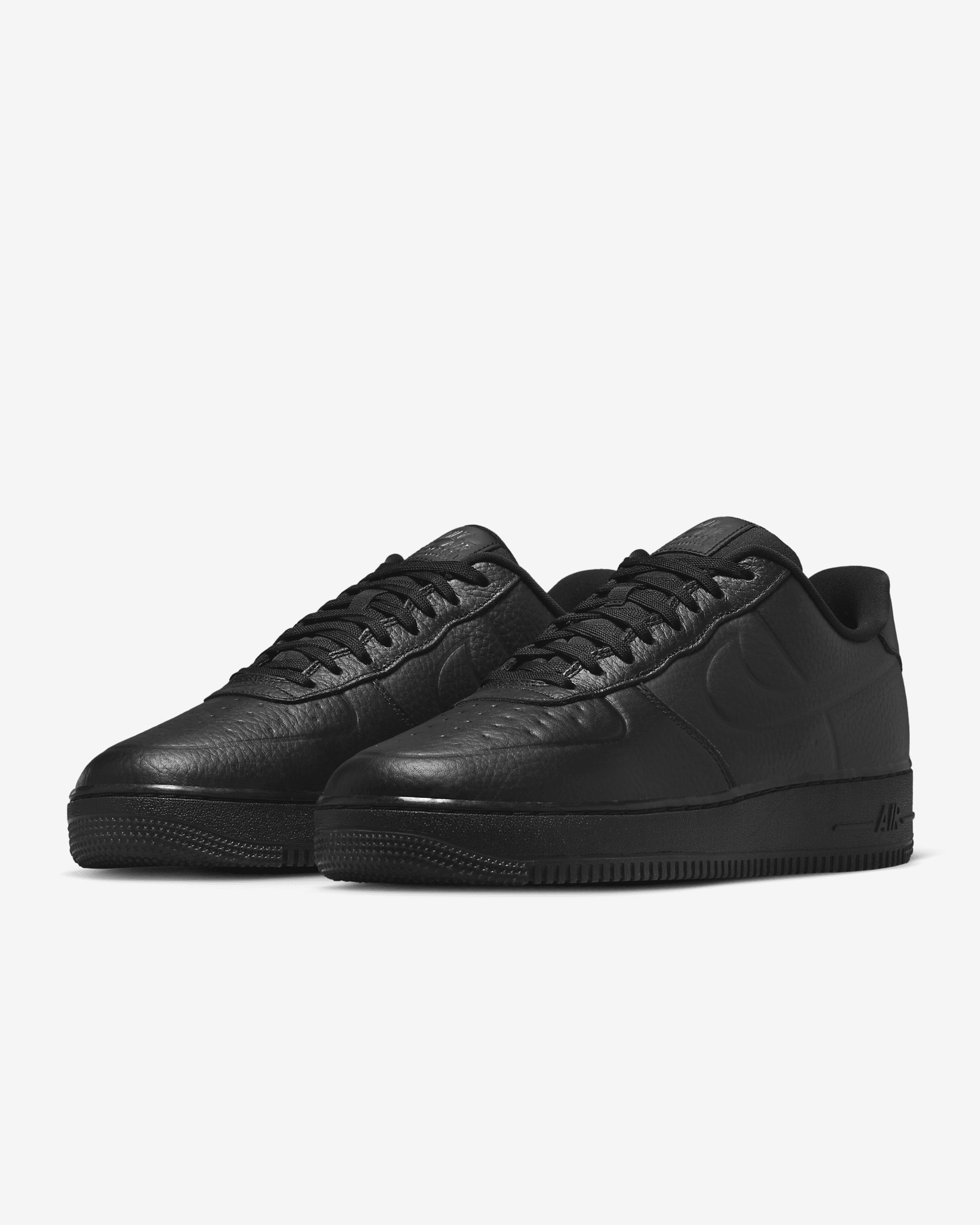 Nike Men's Air Force 1 '07 Pro-Tech Shoes - 5