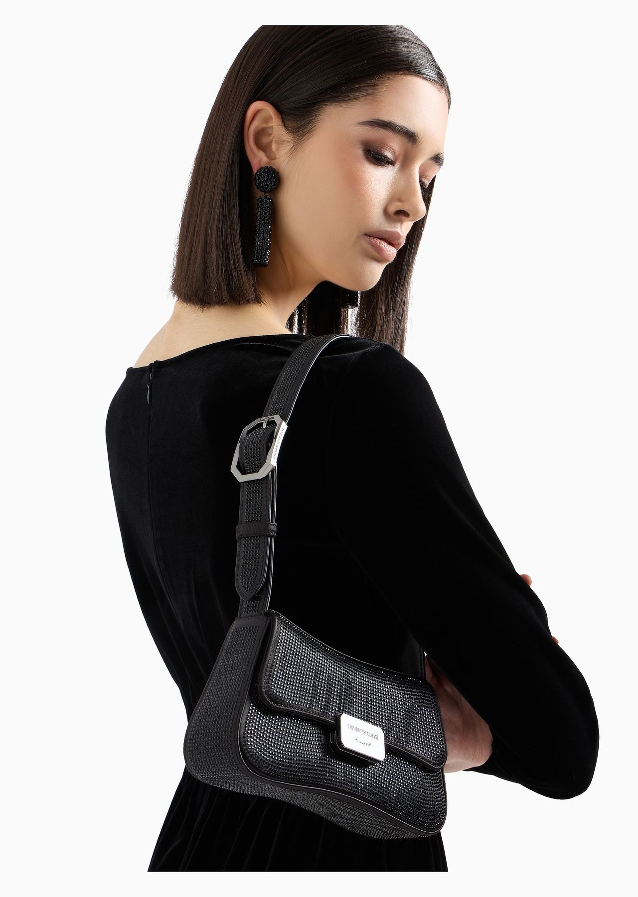 Satin baguette shoulder bag with rhinestones - 7