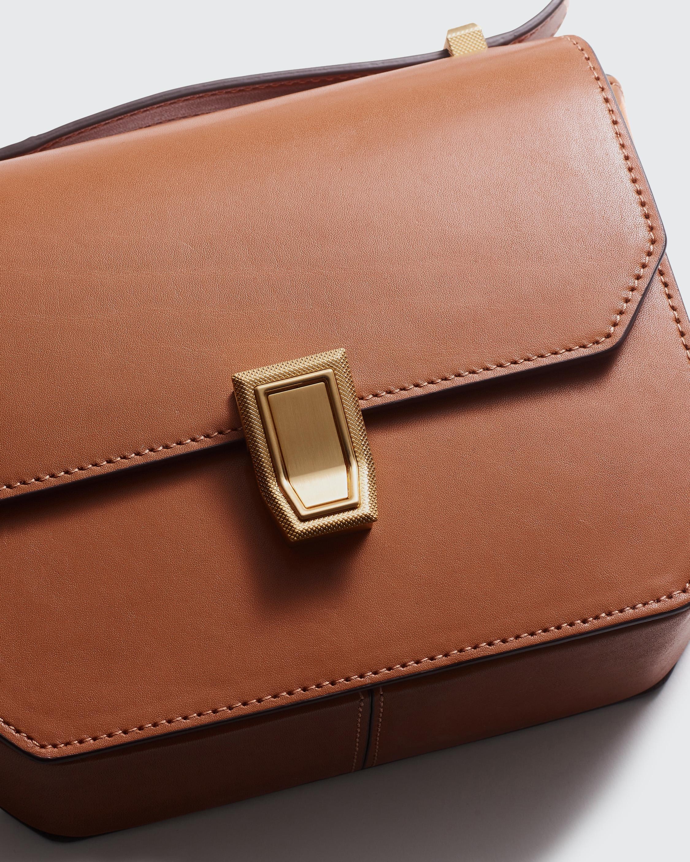 Small Max Crossbody - Leather
Small Crossbody Bag - 6