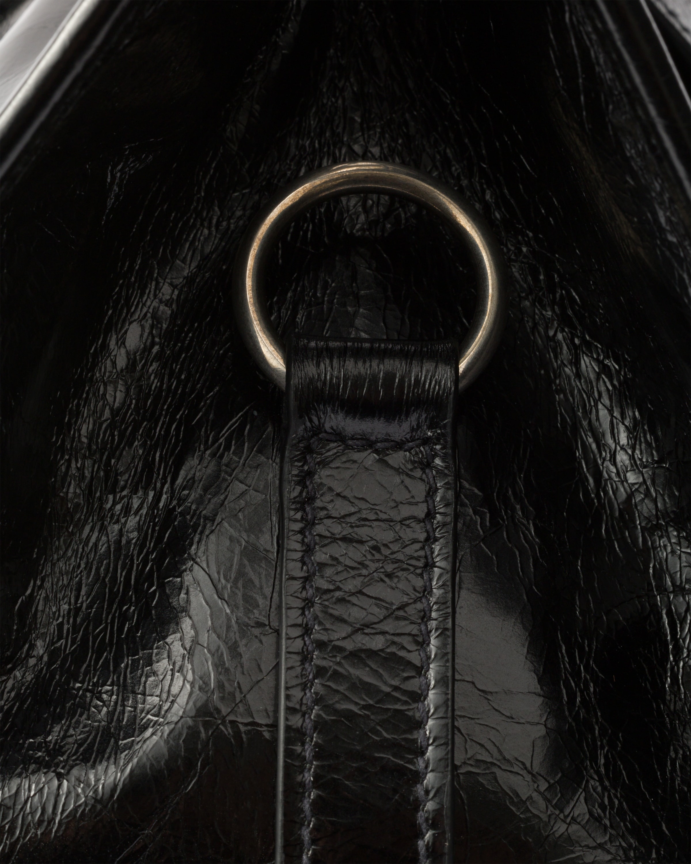 Medium leather tote bag - 5