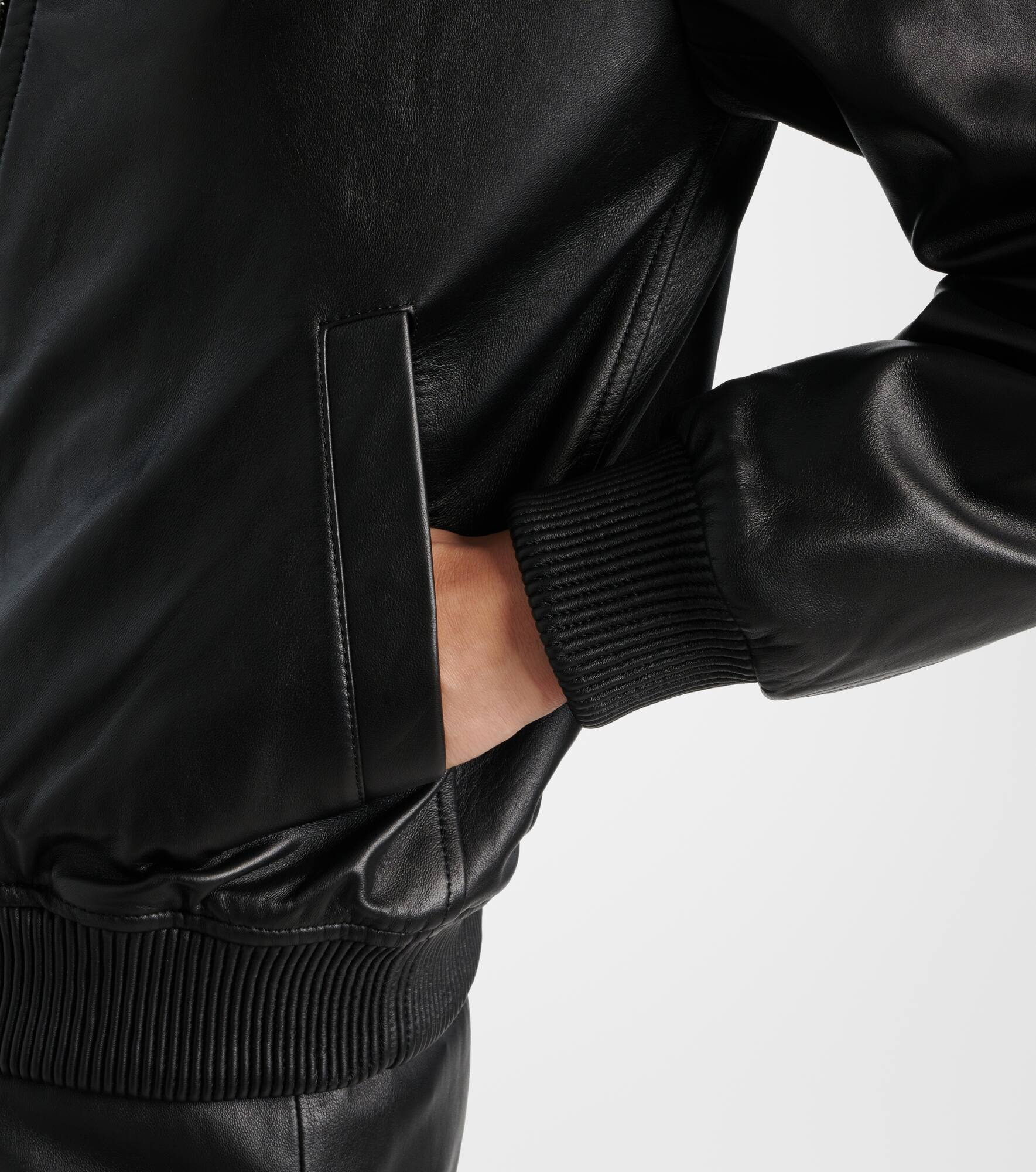 Leather jacket - 5