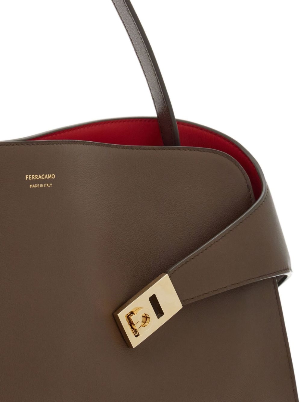 medium Hug shoulder bag - 5
