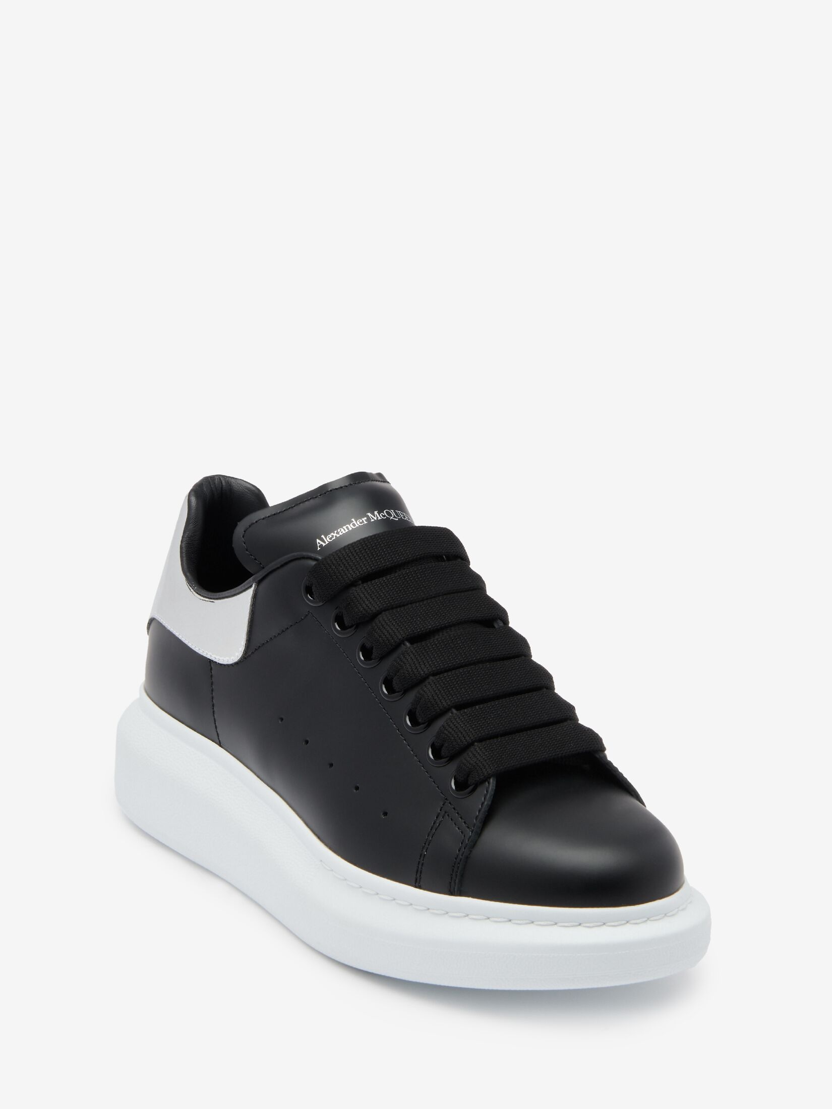Women's Oversized Sneaker in Black/silver - 5
