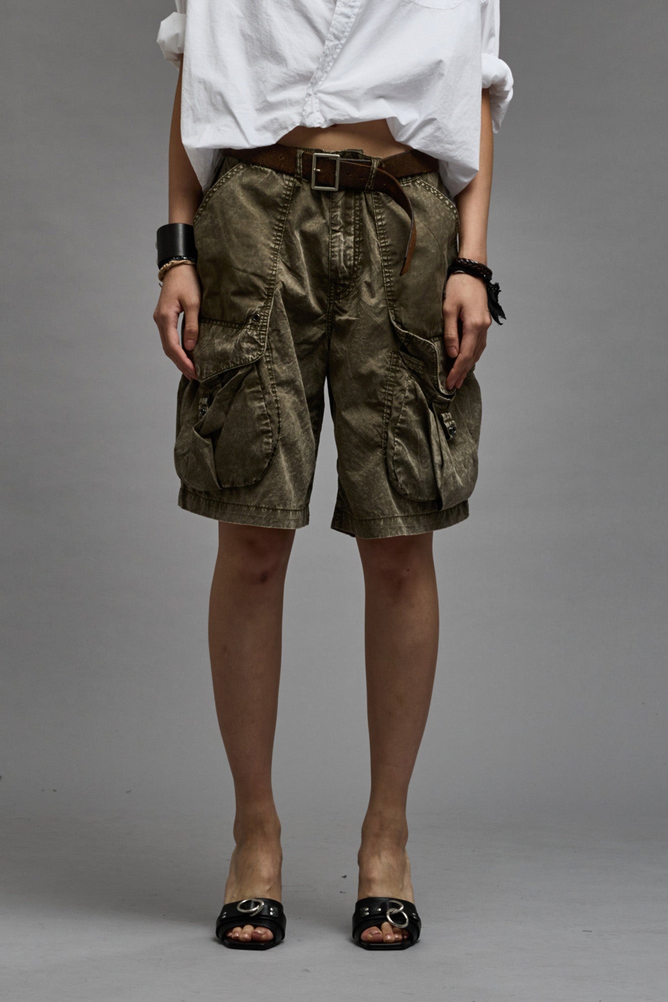 MULTIPOCKET RELAXED SHORT - OLIVE GARMENT DYE - 1