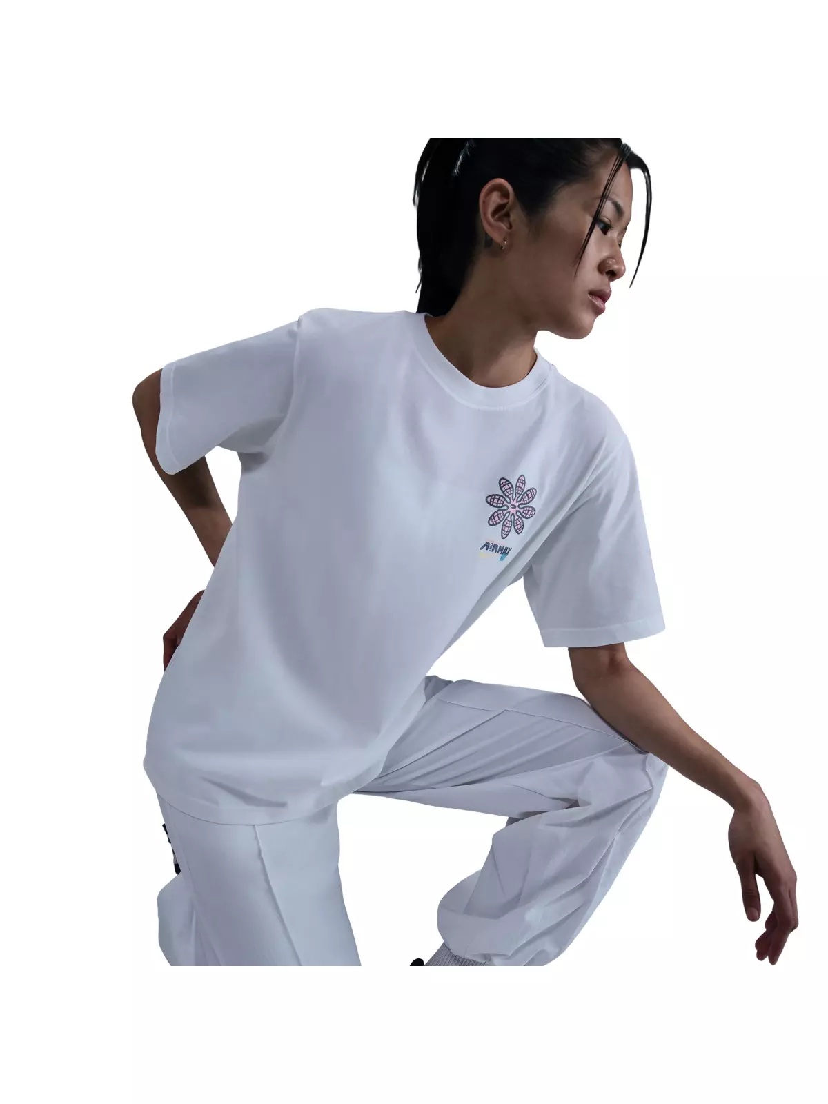 Women's Sportswear Essential Boyfriend Tee - 5