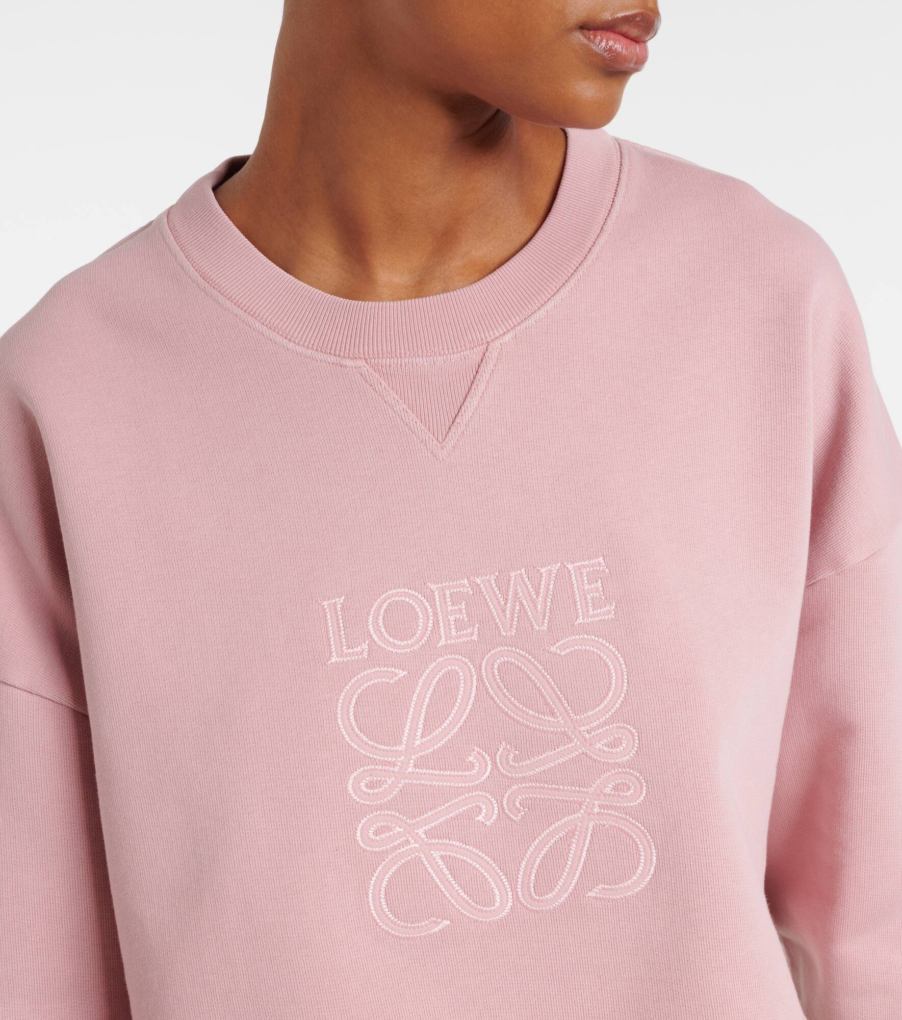 Anagram cropped cotton jersey sweatshirt - 4