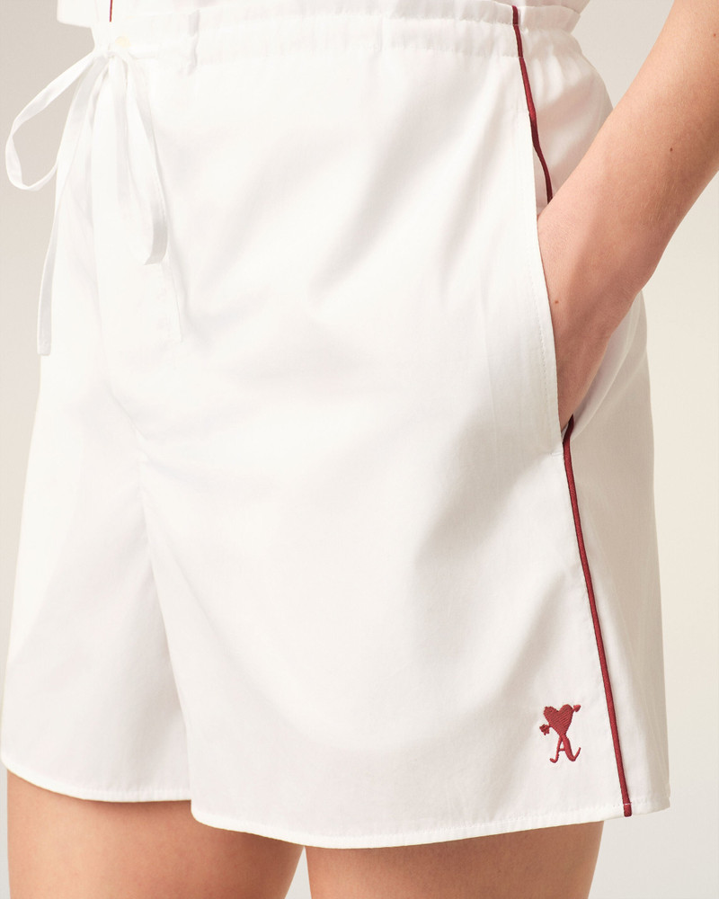 WHITE COTTON SHORTS WITH AMI DE COEUR ARROW 5
