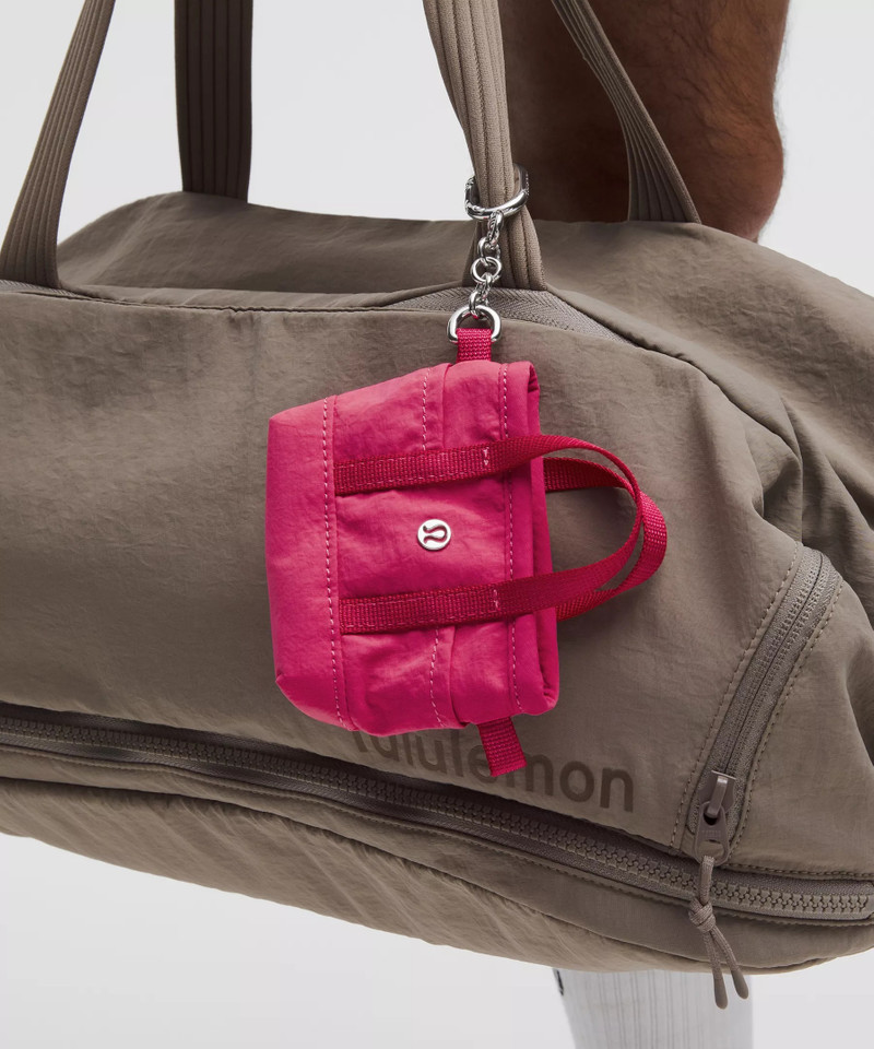 lululemon Daily Multi-Pocket Nano Tote Bag outlook