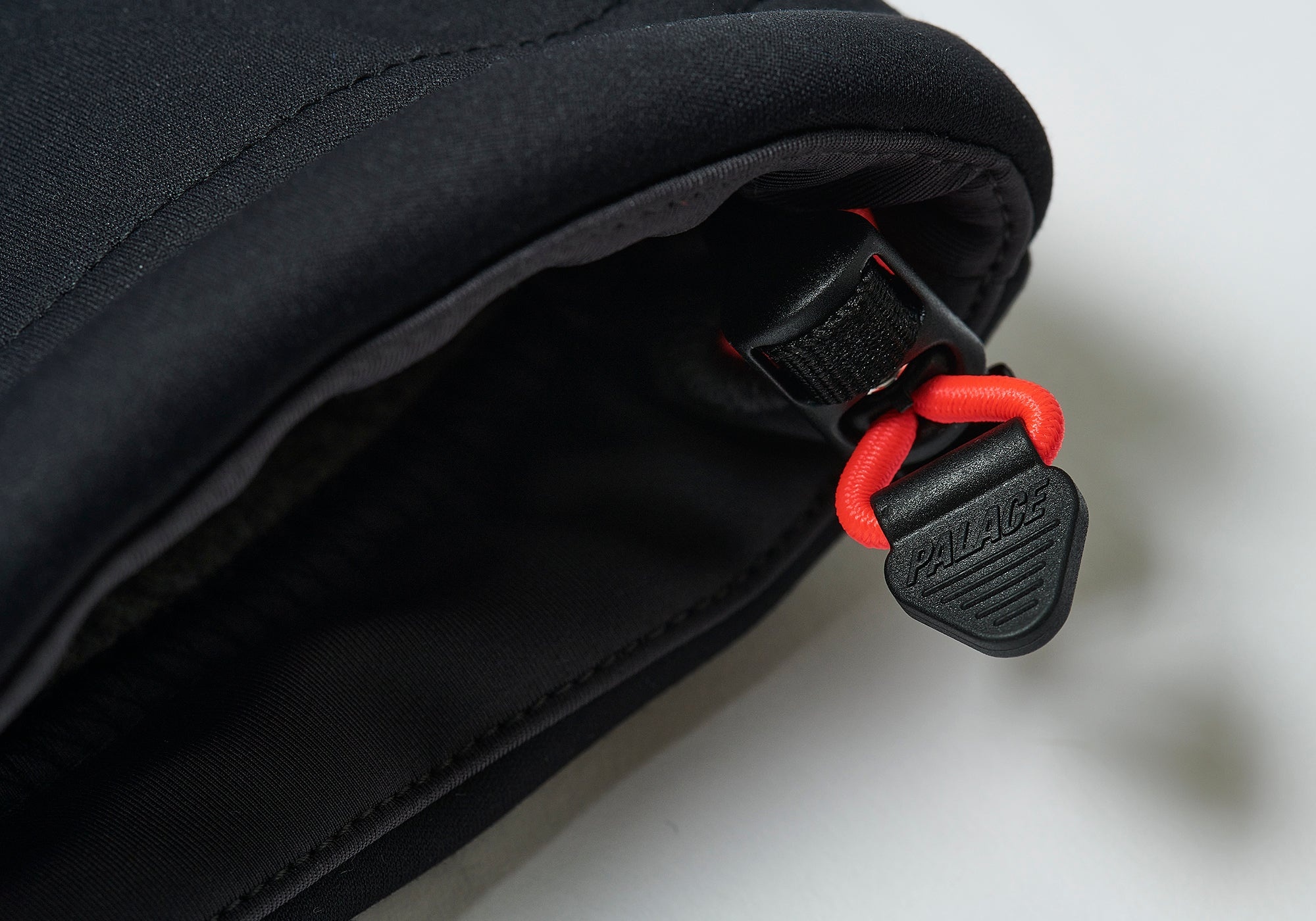 GORE-TEX WINDSTOPPER VEST BLACK - 5