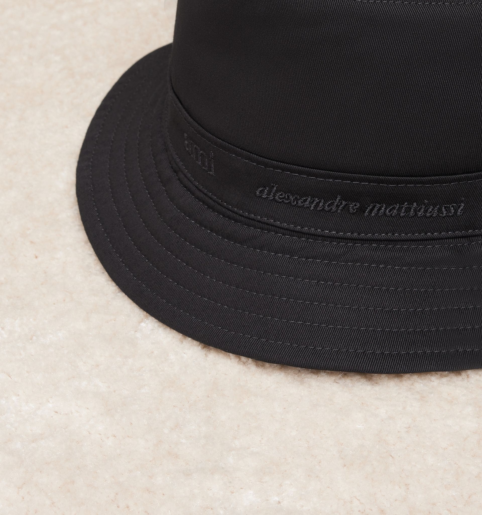 Reversible Ami Bucket Hat - 8