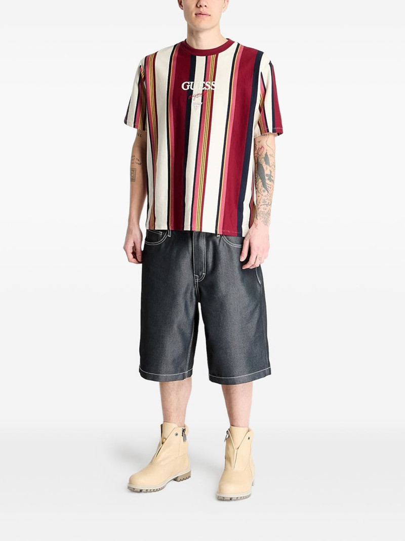 GUESS USA contrast-stitch shorts outlook