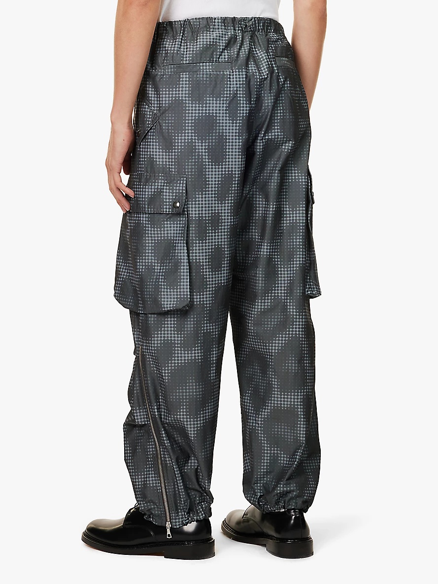 Abstract-pattern relaxed-fit cotton-blend cargo trousers - 4