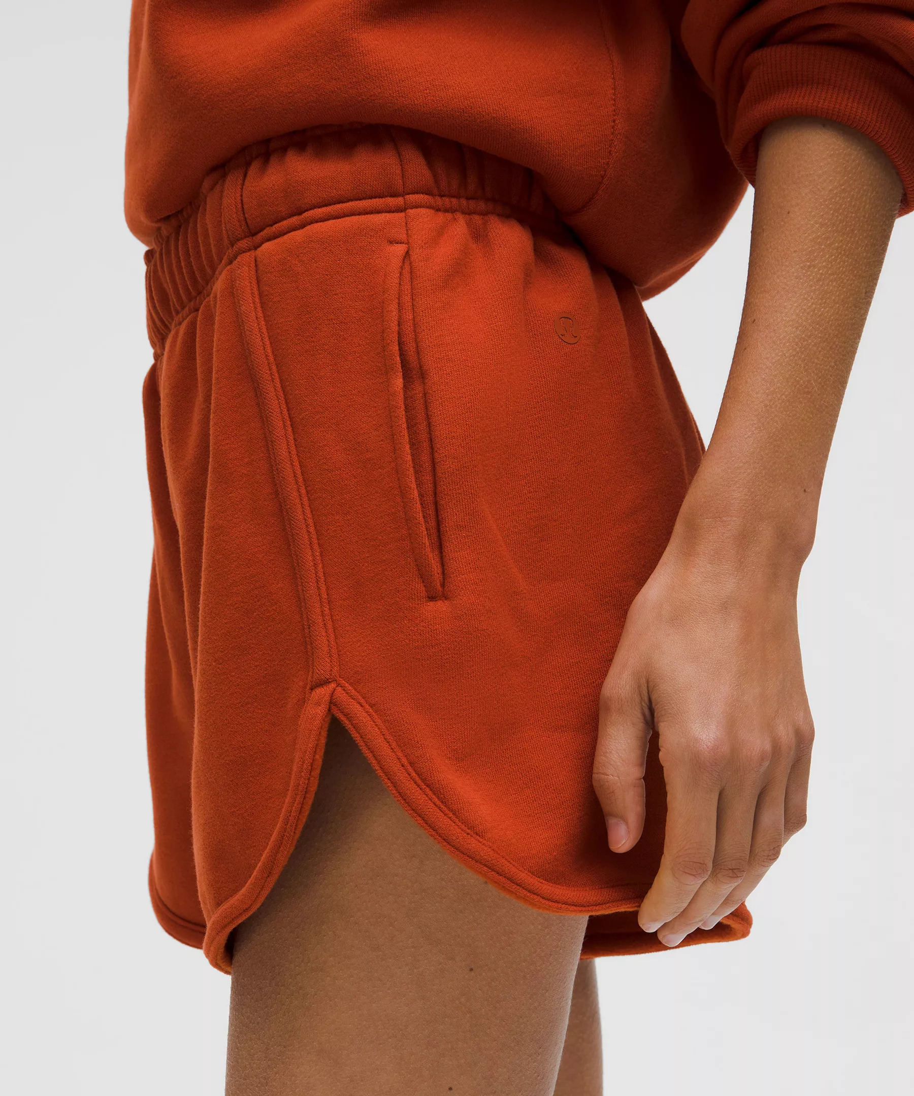 Scuba Mid-Rise Oversized Short 3" *Trim - 6