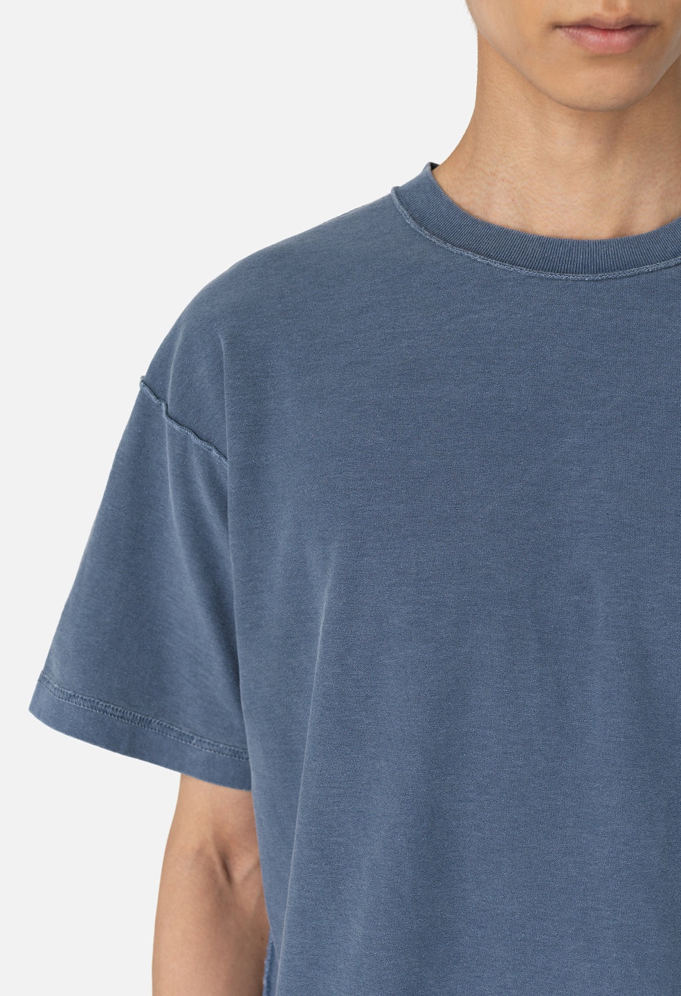 REVERSED CROPPED TEE - 6