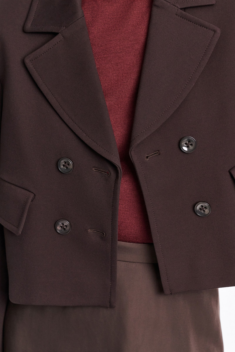 EMOTIONAL ESSENCE jacket 4