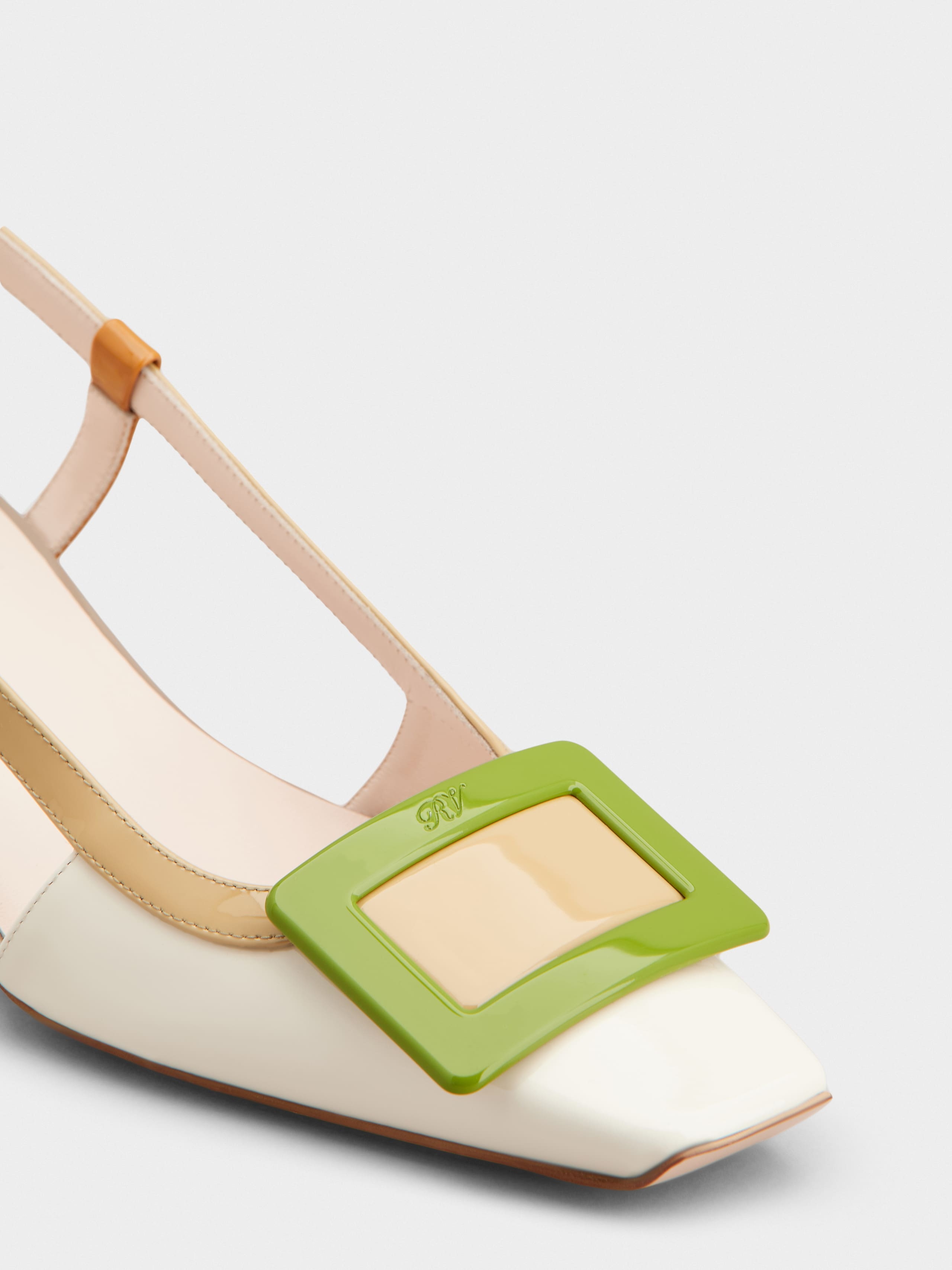 Belle Vivier Slingback Pumps in patent leather - 3