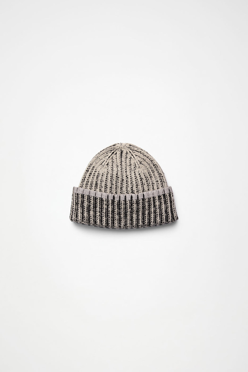 Sapa Knit Beanie 1