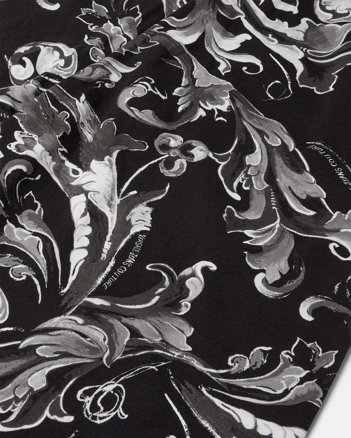 Porcelain Barocco Bermuda Shorts - 4