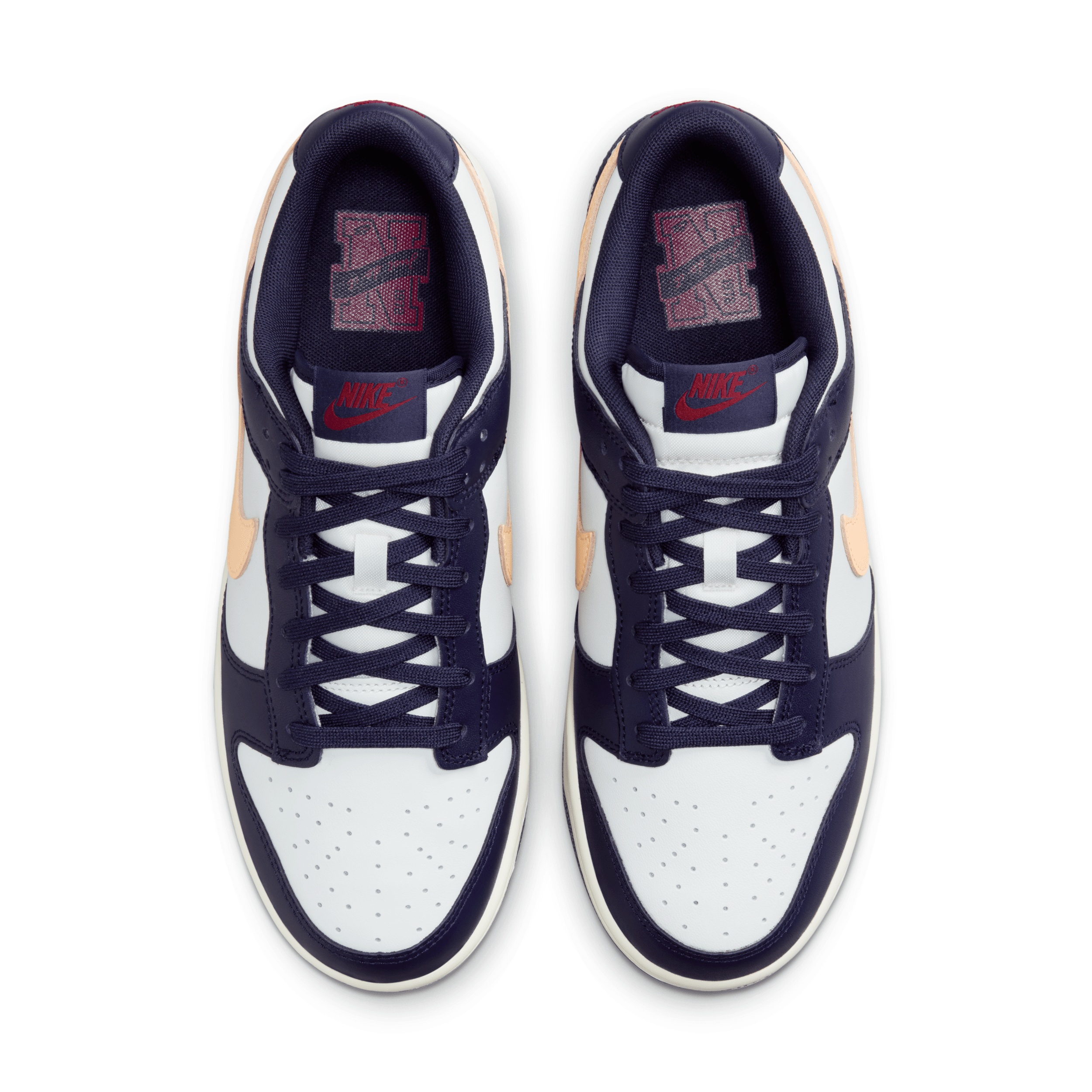 Nike Men's Dunk Low Retro Shoes - 4