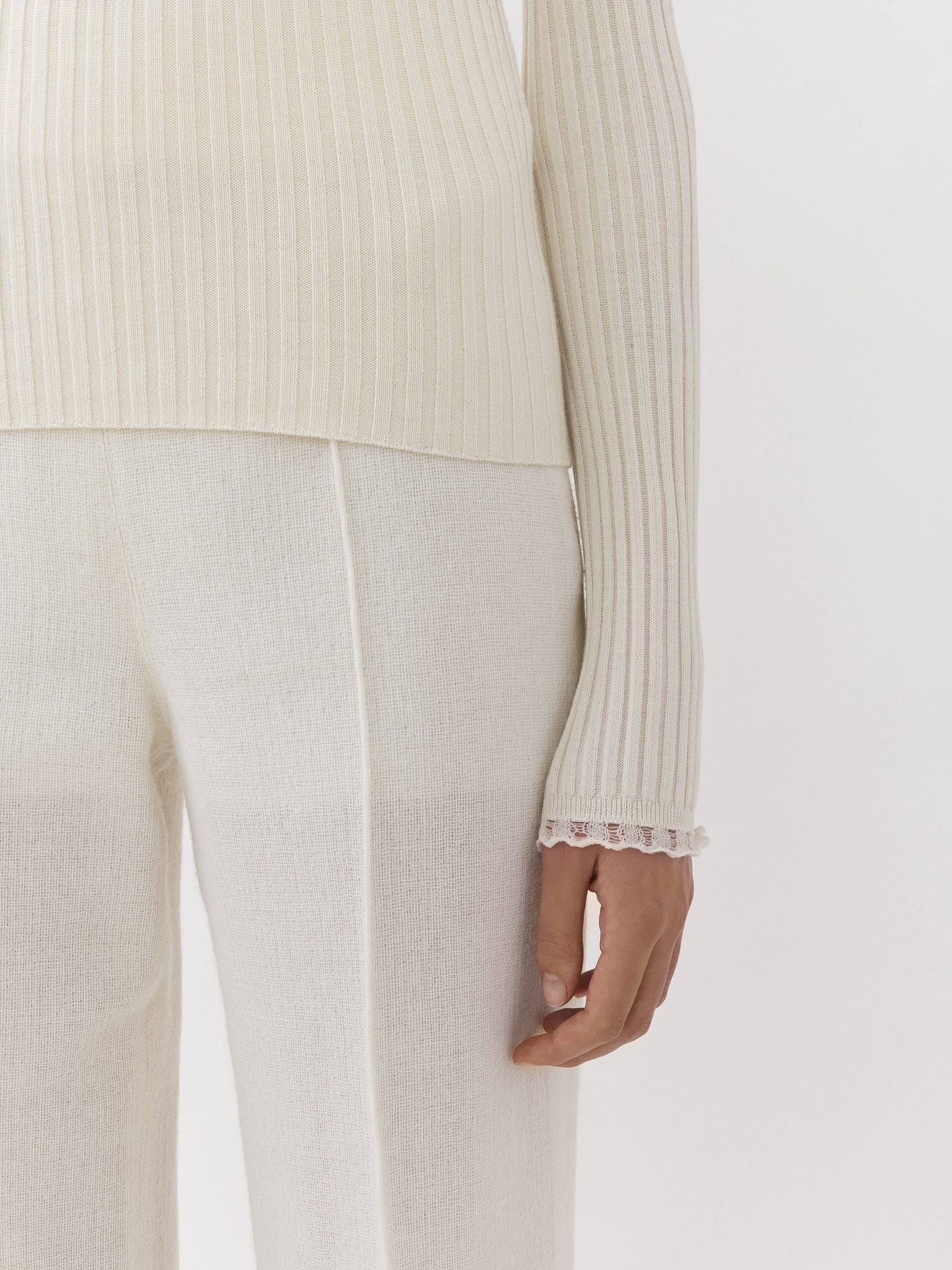 FITTED HIGH-NECK SWEATER - 6