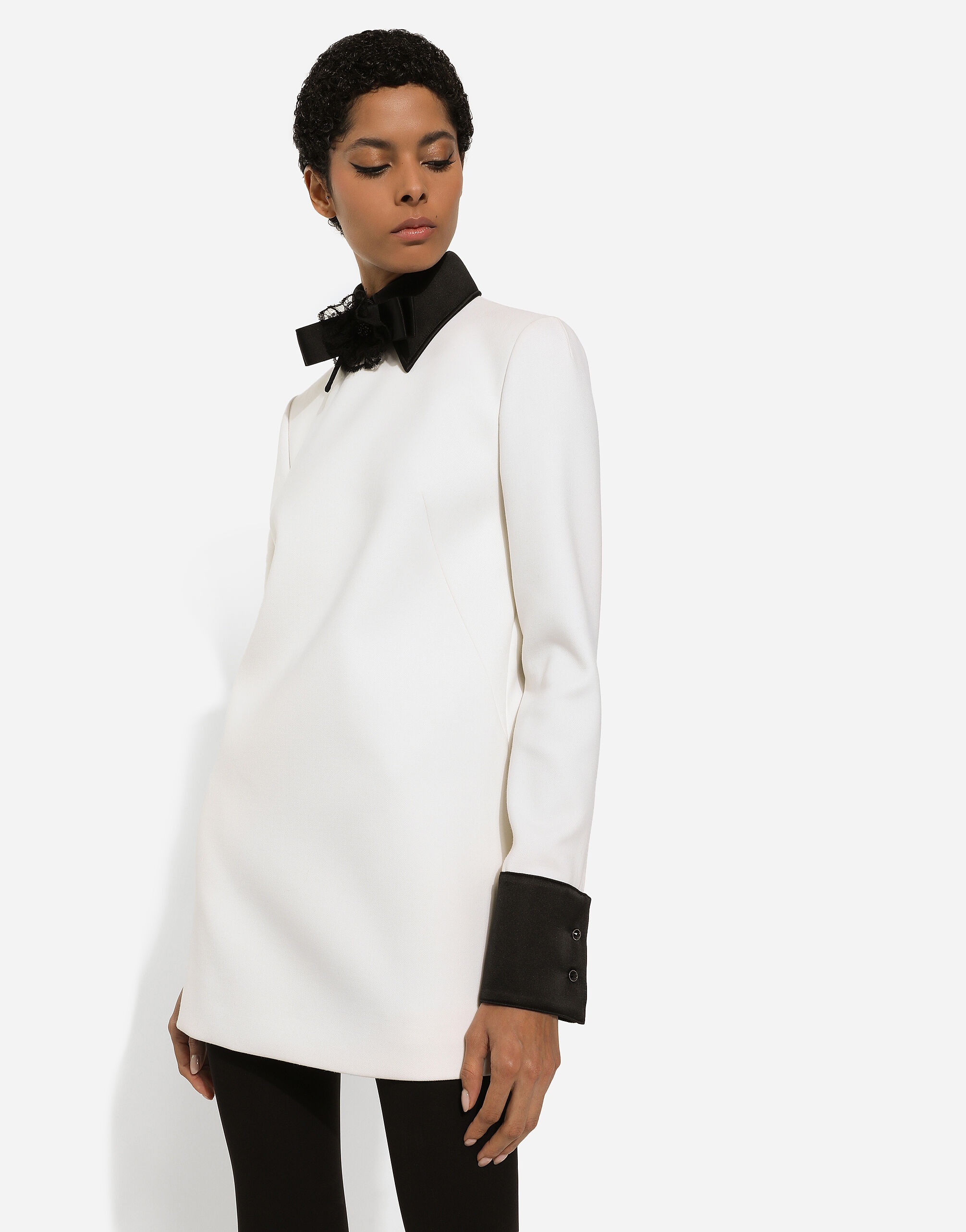 Short woolen dress with satin details - 5