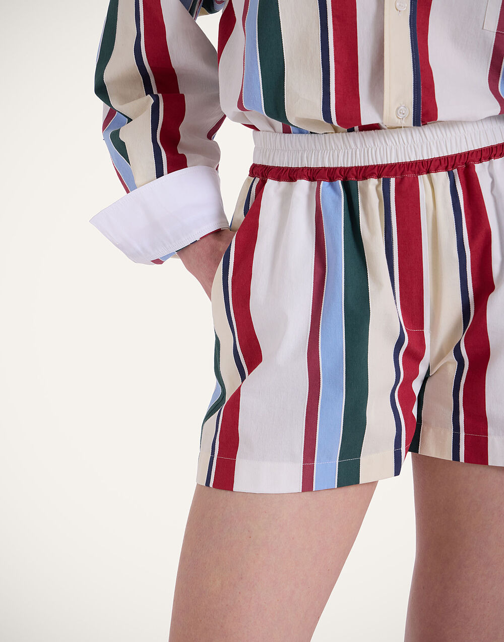 Pull-Up Shorts - 7