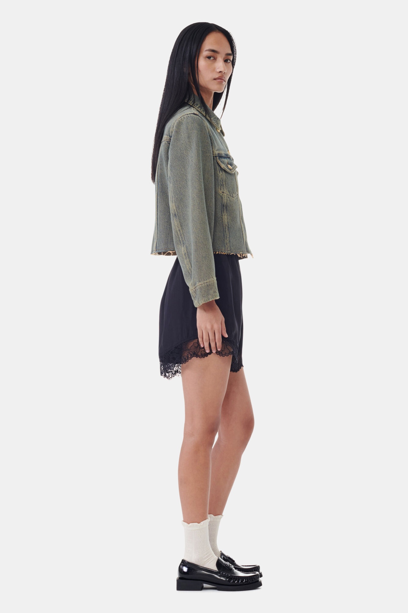 BLACK VISCOSE HABOTAI ELASTICATED SHORTS - 3
