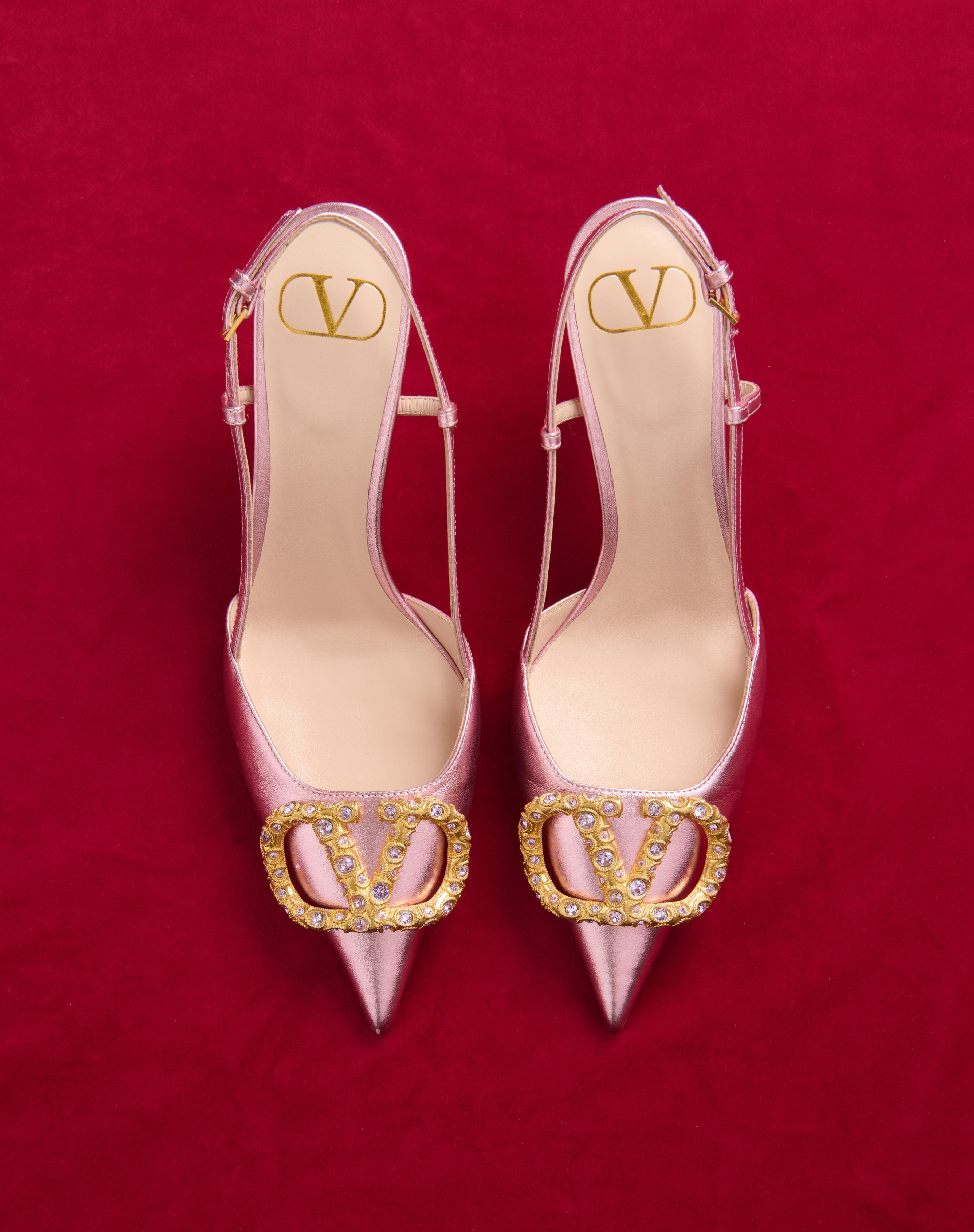 VLOGO SIGNATURE SLINGBACK PUMP IN LAMINATED NAPPA LEATHER 80MM - 8