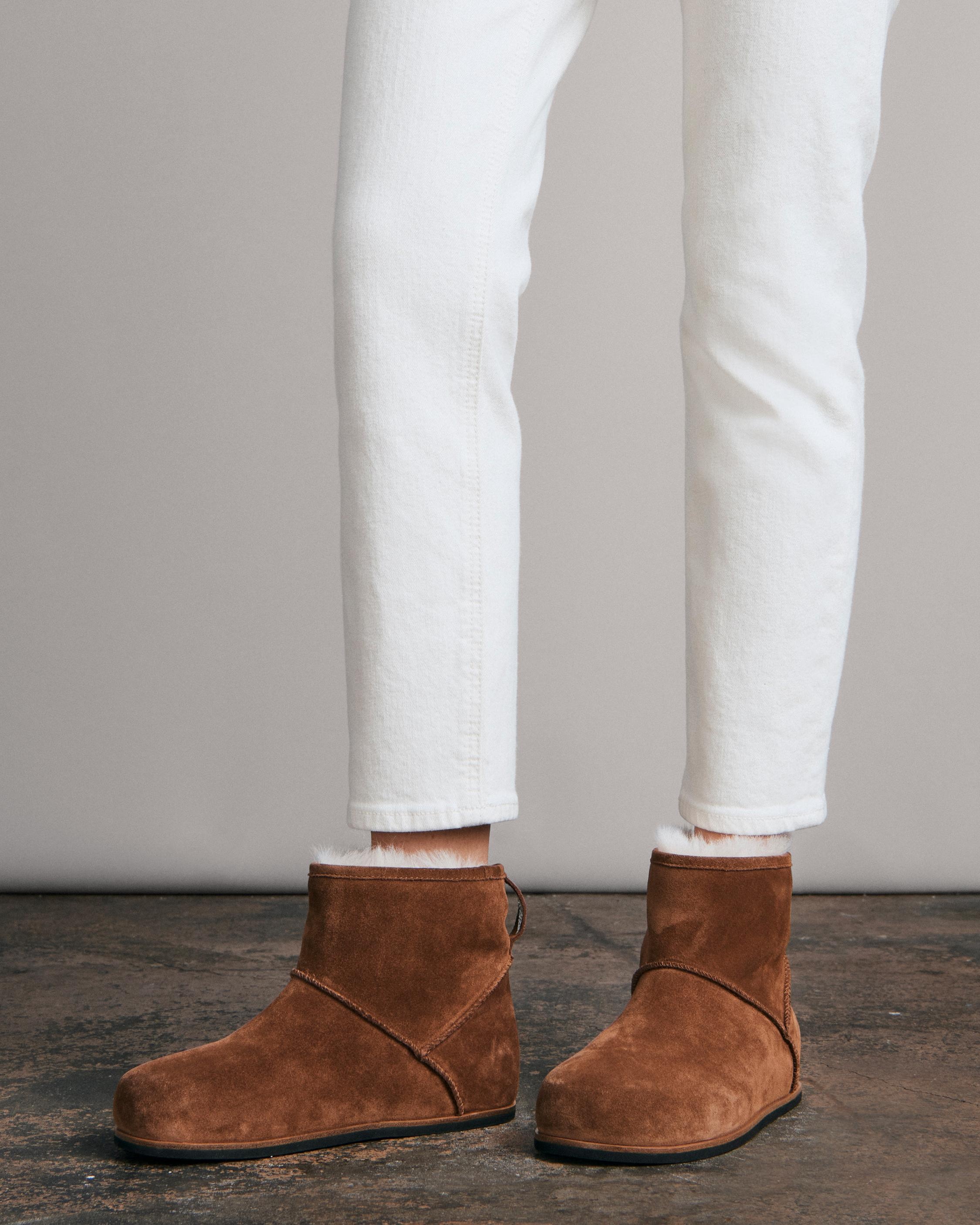 Bailey Boot - Suede
Ankle Boot - 2