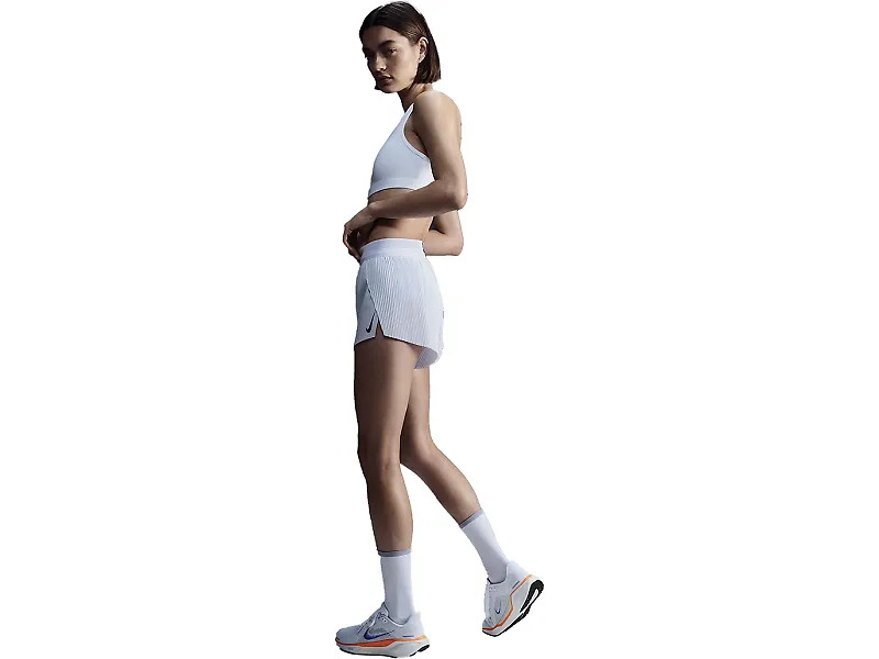 Nike Swoosh Medium Support Bra - 4