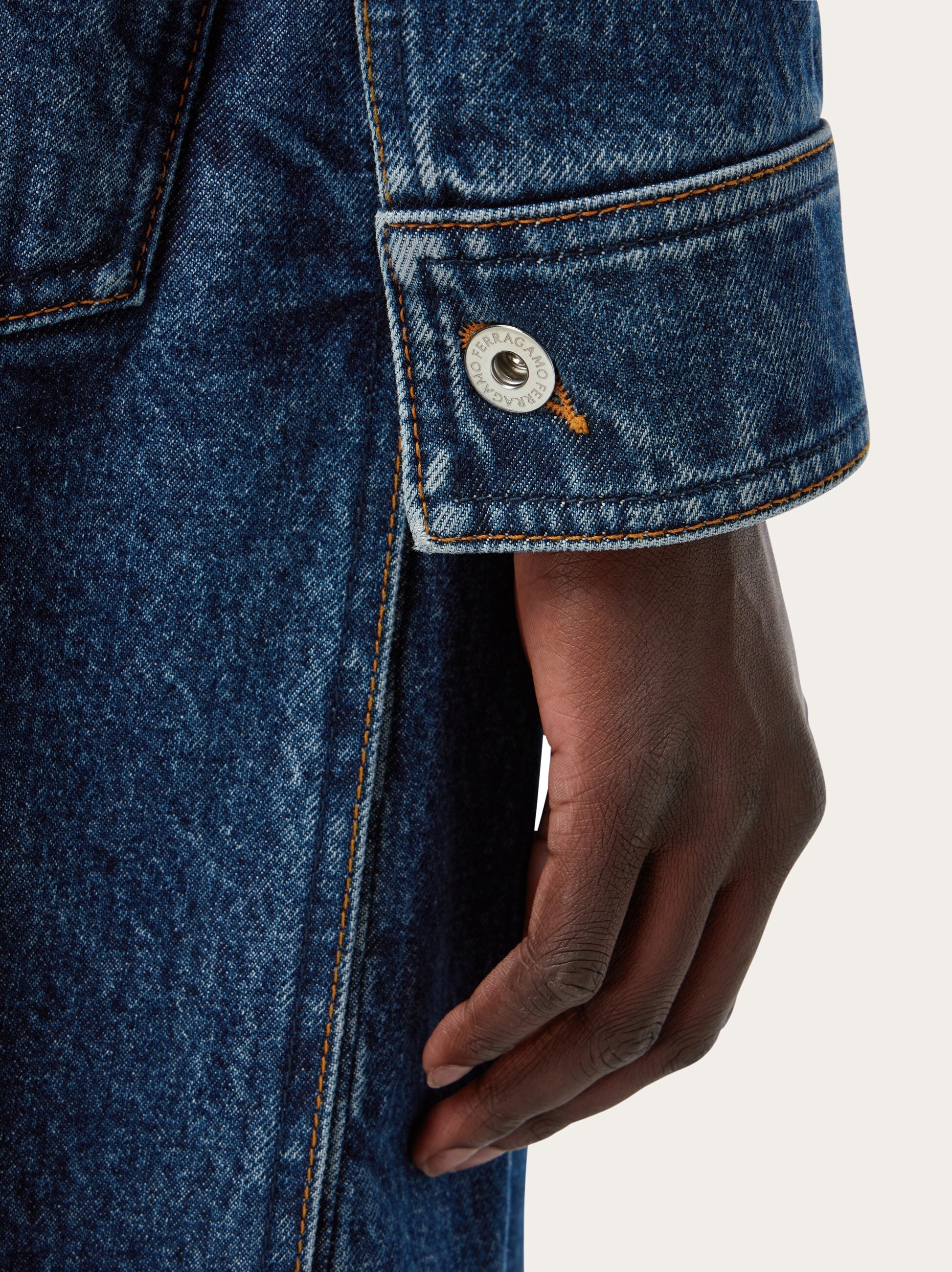 Denim jacket with leather collar - 7