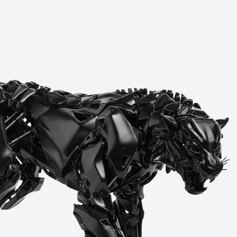Tiger Sculpture  in Black 6