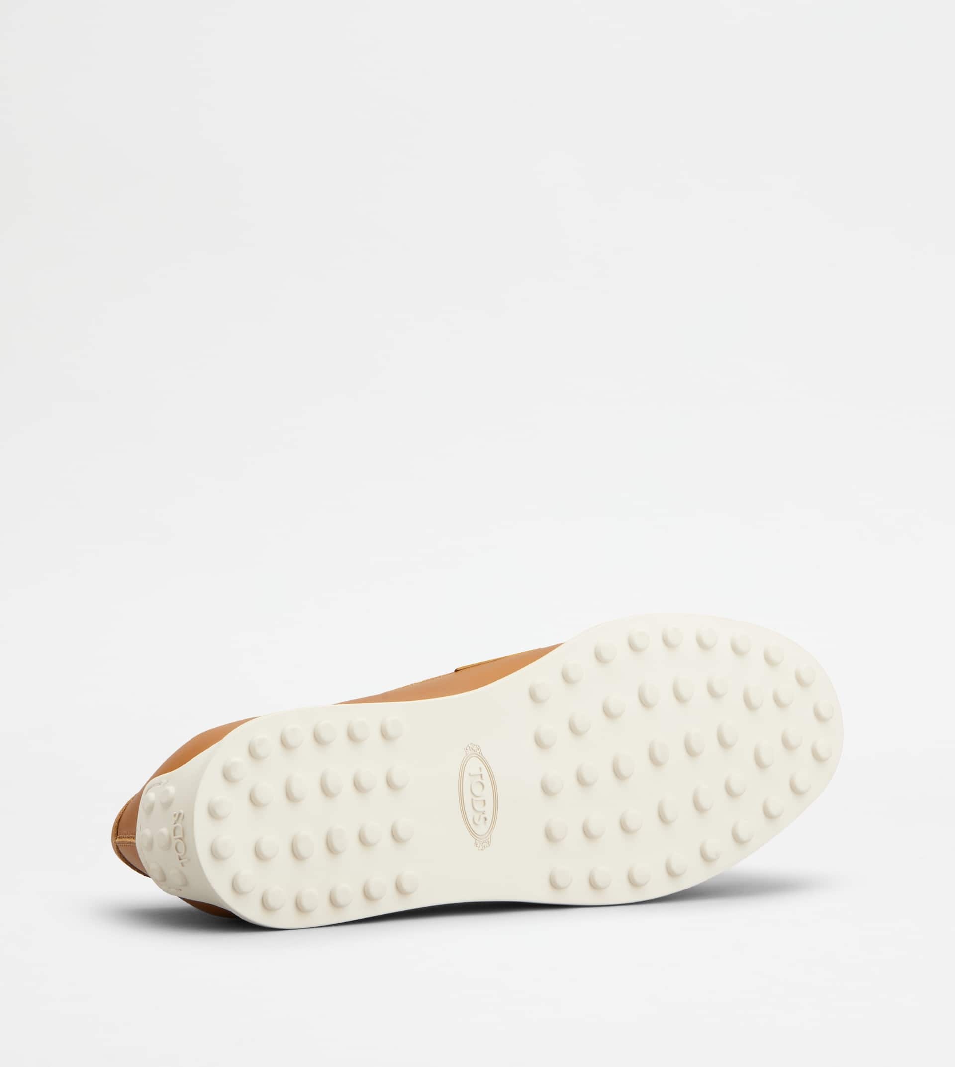 LOAFERS IN LEATHER - BROWN - 4
