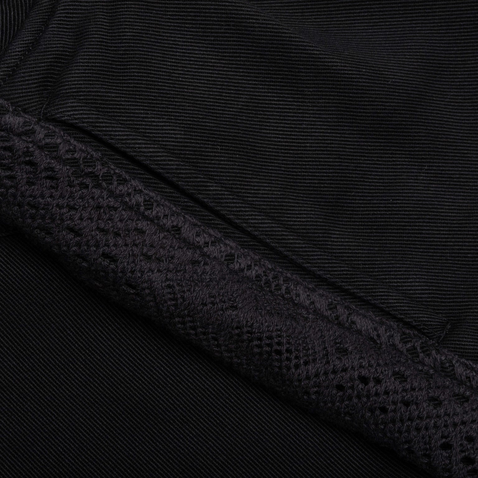 KNITTED PANEL SHORTS - BLACK - 3