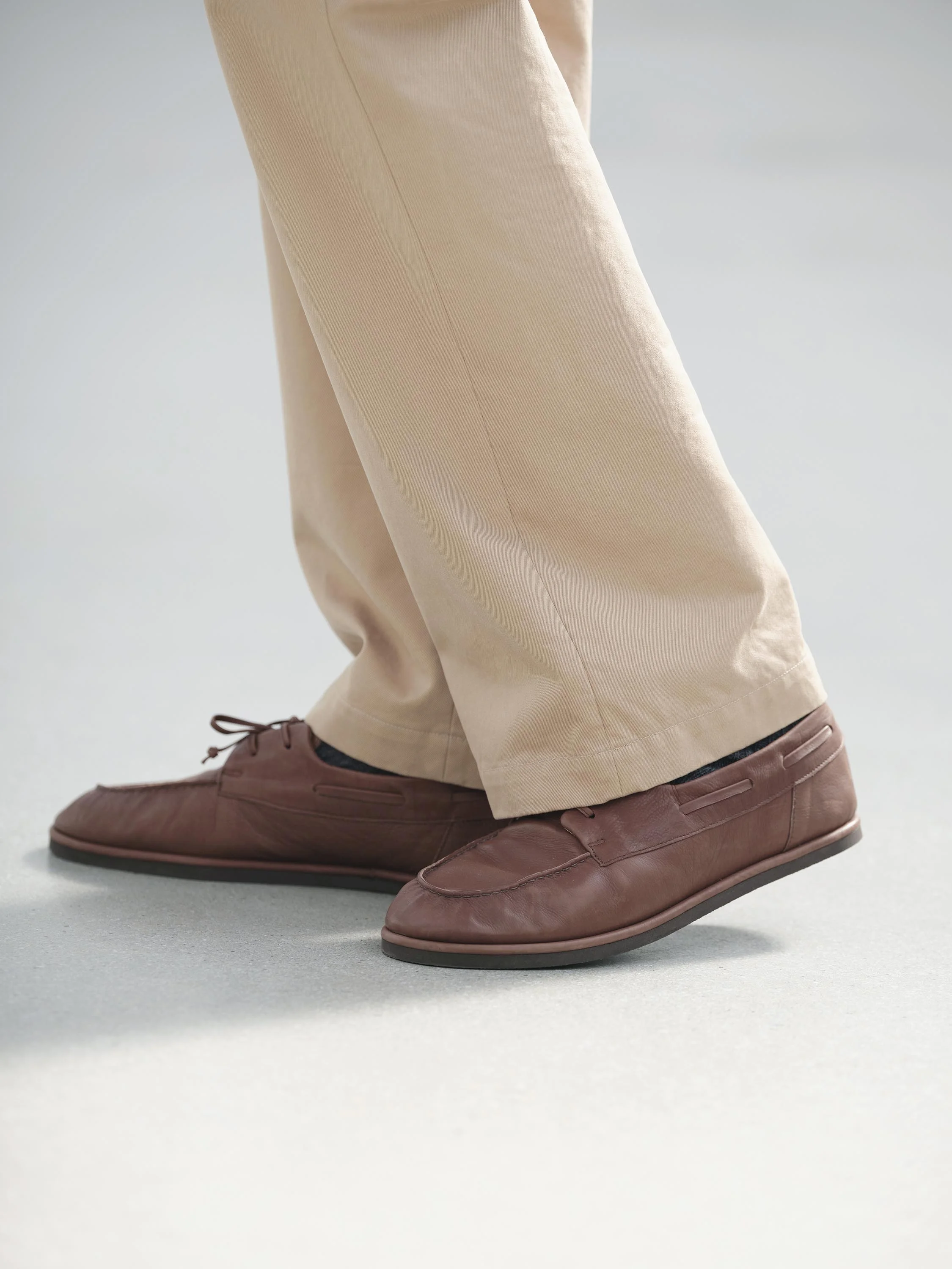 AURALEE SOFT LEATHER DECK SHOES - A26SS03QD#2514 | REVERSIBLE